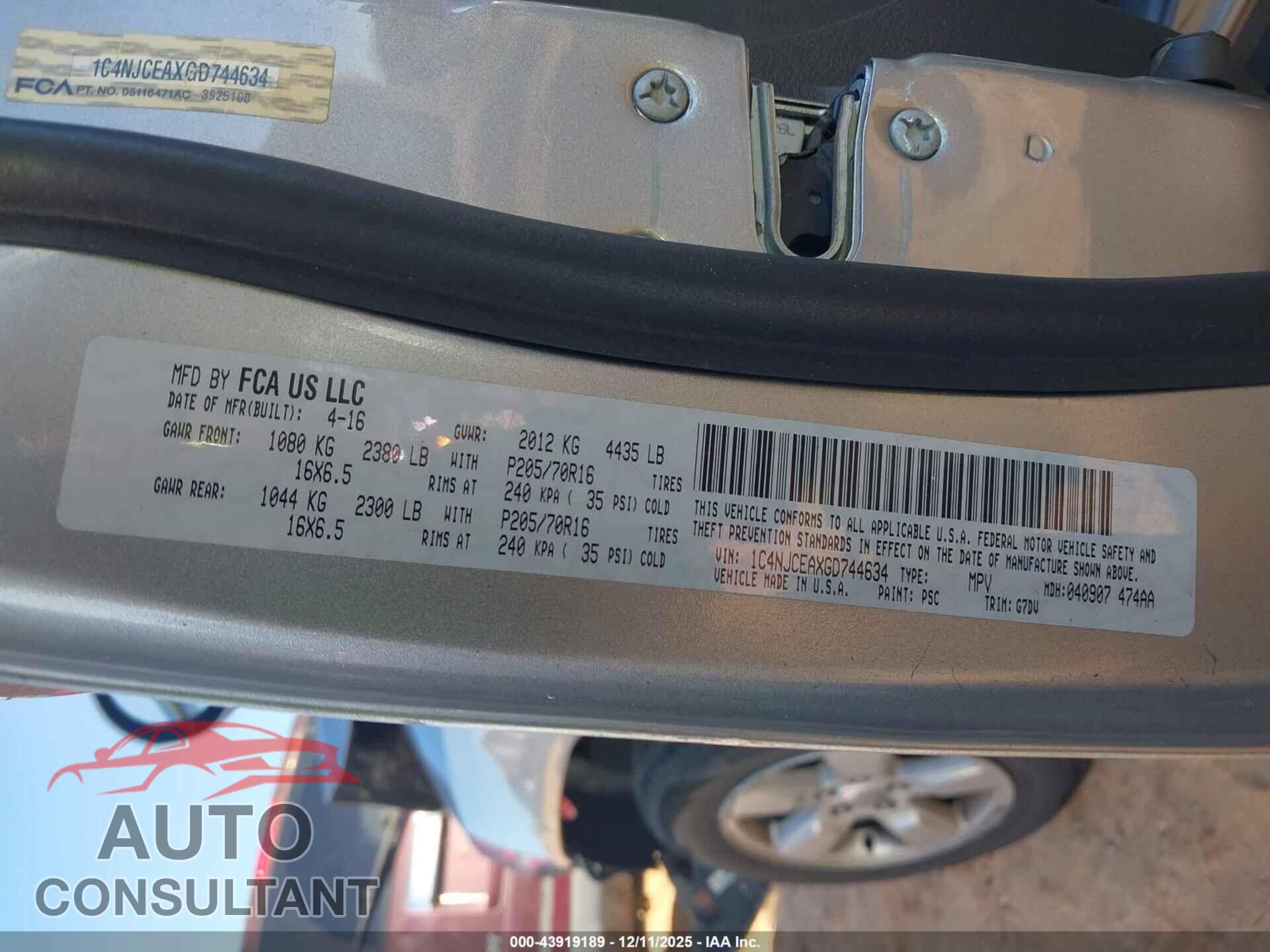 JEEP COMPASS 2016 - 1C4NJCEAXGD744634