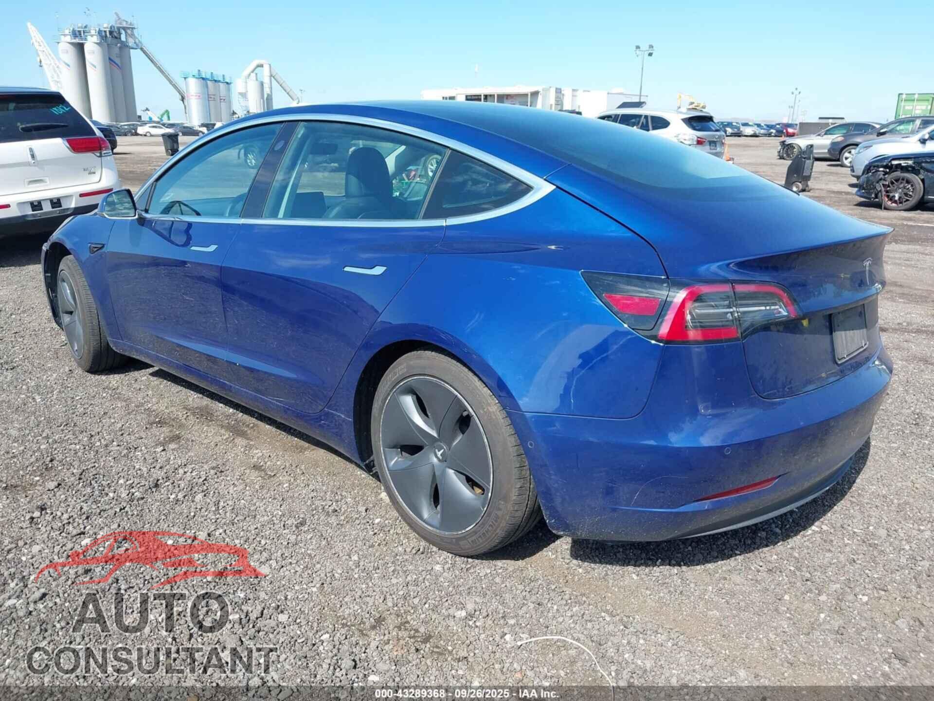 TESLA MODEL 3 2019 - 5YJ3E1EB5KF452660