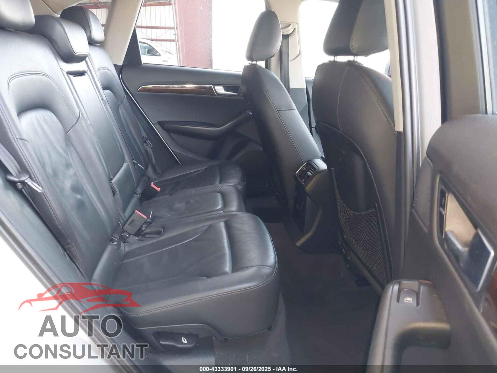 AUDI Q5 2011 - WA1CFBFP7BA009913