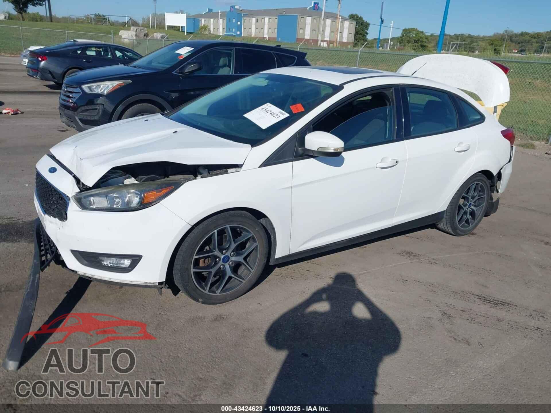 FORD FOCUS 2017 - 1FADP3H26HL308018
