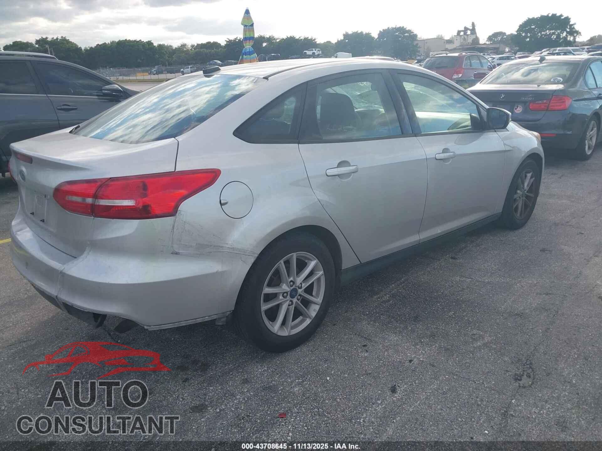 FORD FOCUS 2016 - 1FADP3F22GL290585