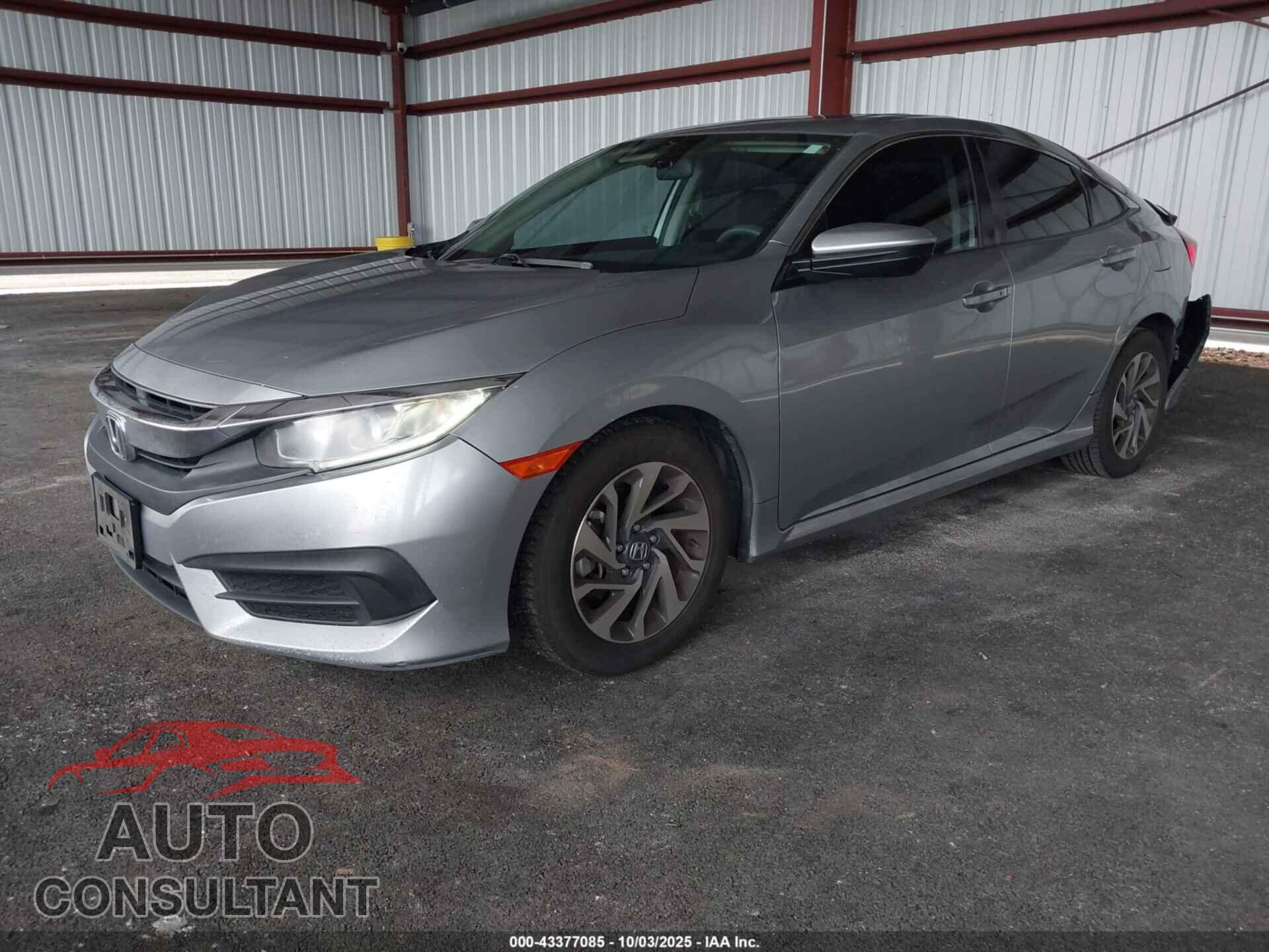 HONDA CIVIC 2017 - 19XFC2F75HE220982