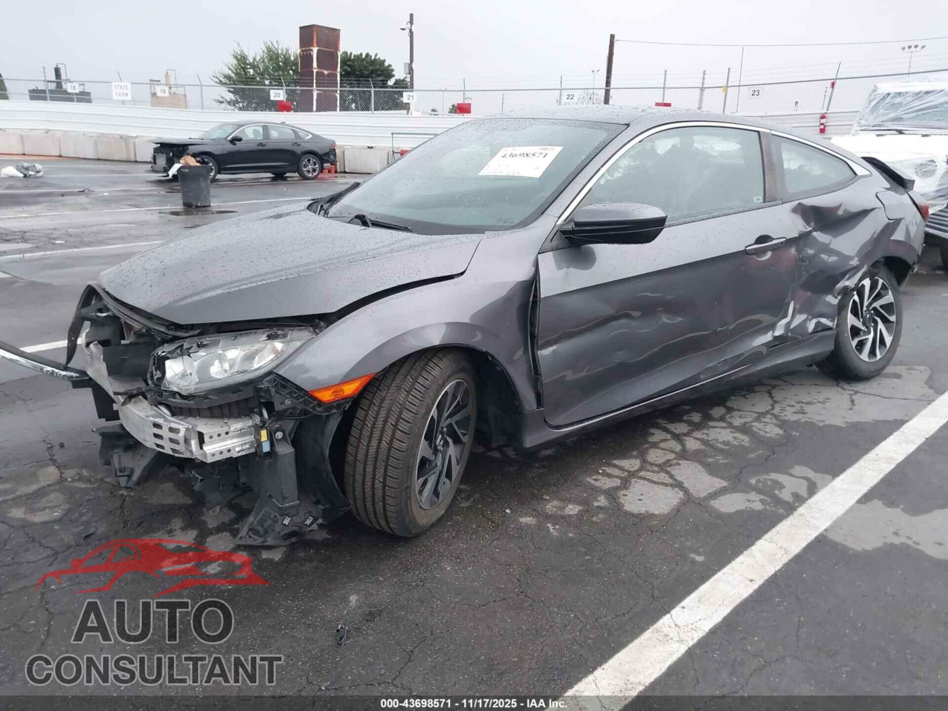 HONDA CIVIC 2017 - 2HGFC4B58HH310584