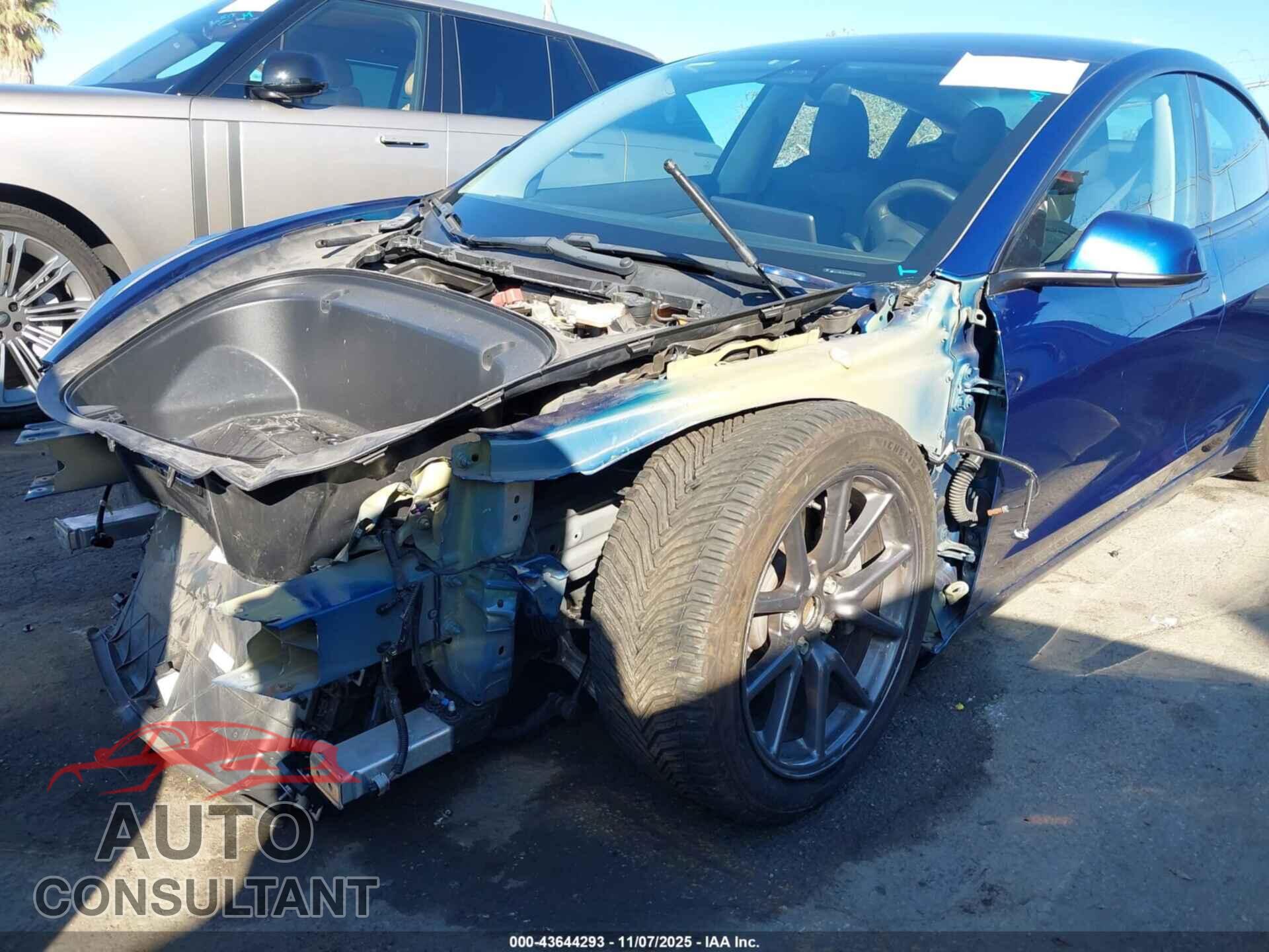 TESLA MODEL 3 2018 - 5YJ3E1EAXJF076642