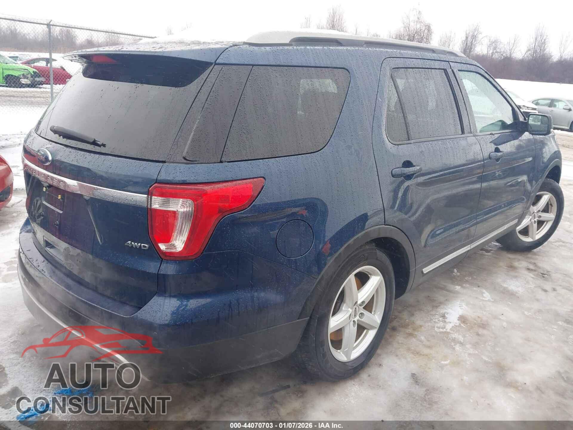 FORD EXPLORER 2017 - 1FM5K8D82HGD37704