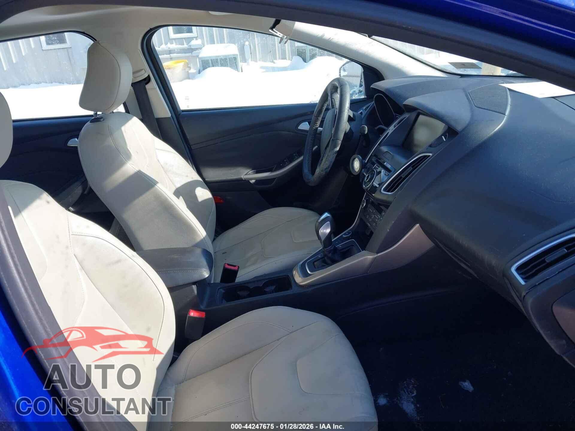 FORD FOCUS 2015 - 1FADP3J27FL323084