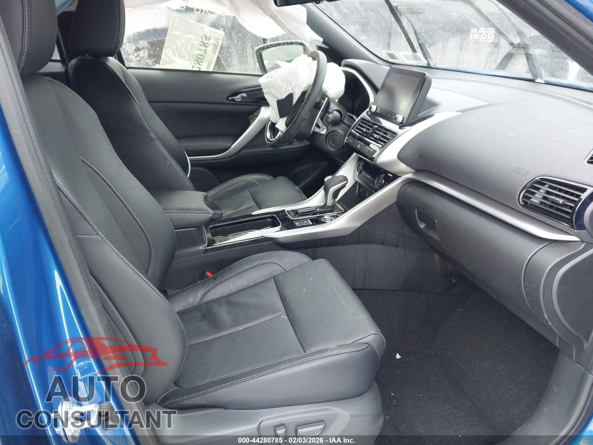 MITSUBISHI ECLIPSE CROSS 2025 - JA4ATWAA3SZ005756