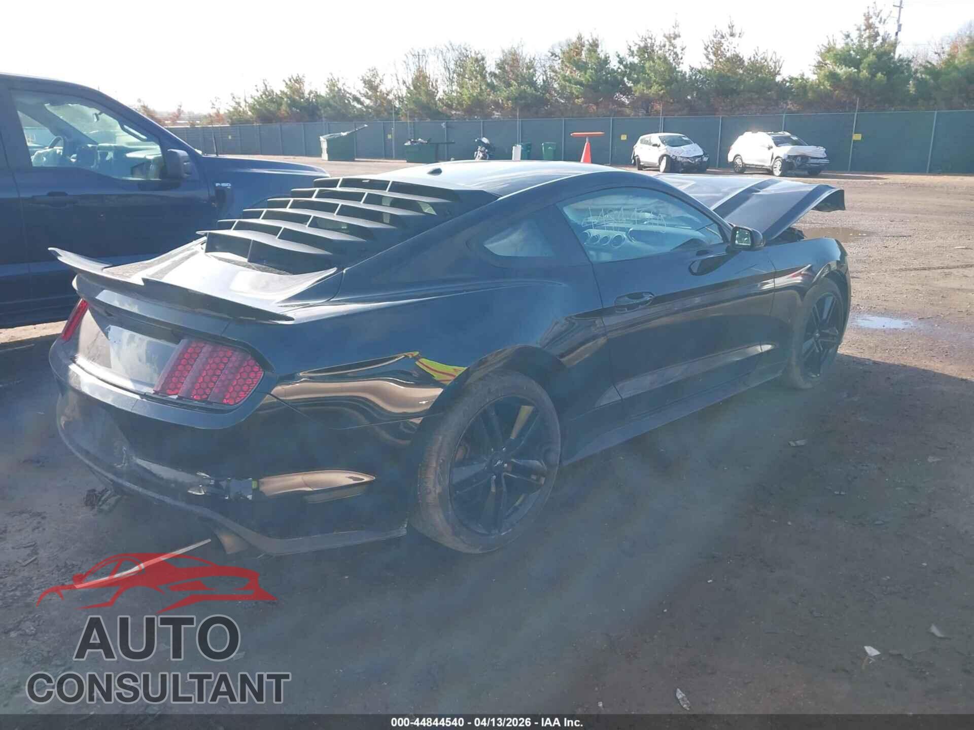 FORD MUSTANG 2015 - 1FA6P8TH2F5412184