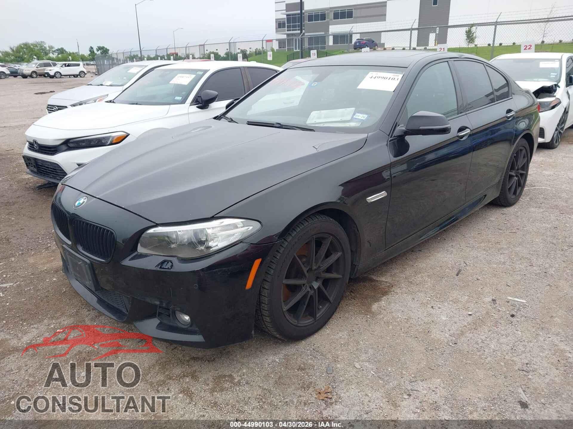 BMW 528I 2015 - WBA5A7C57FD624864