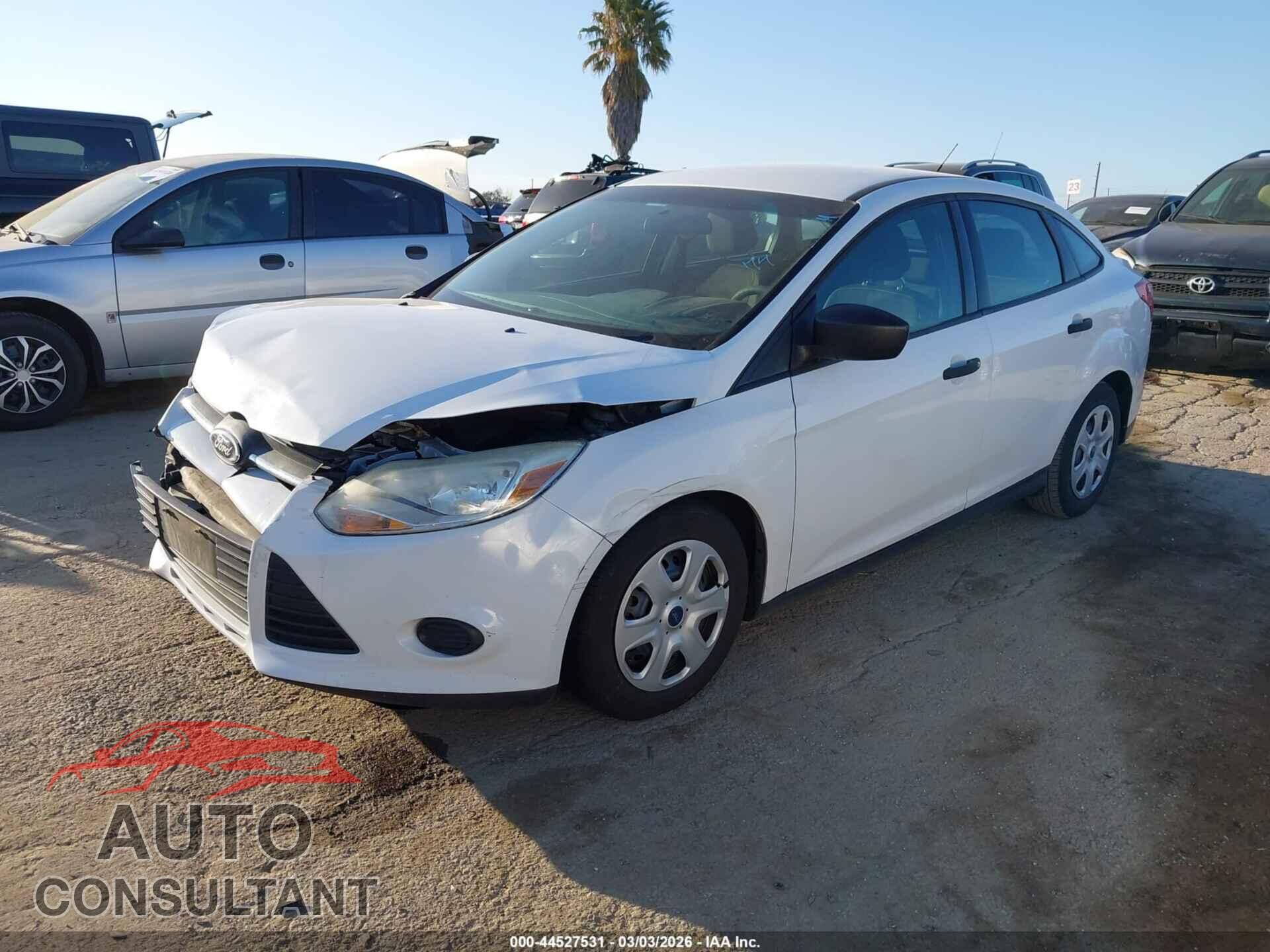 FORD FOCUS 2013 - 1FADP3E24DL325091