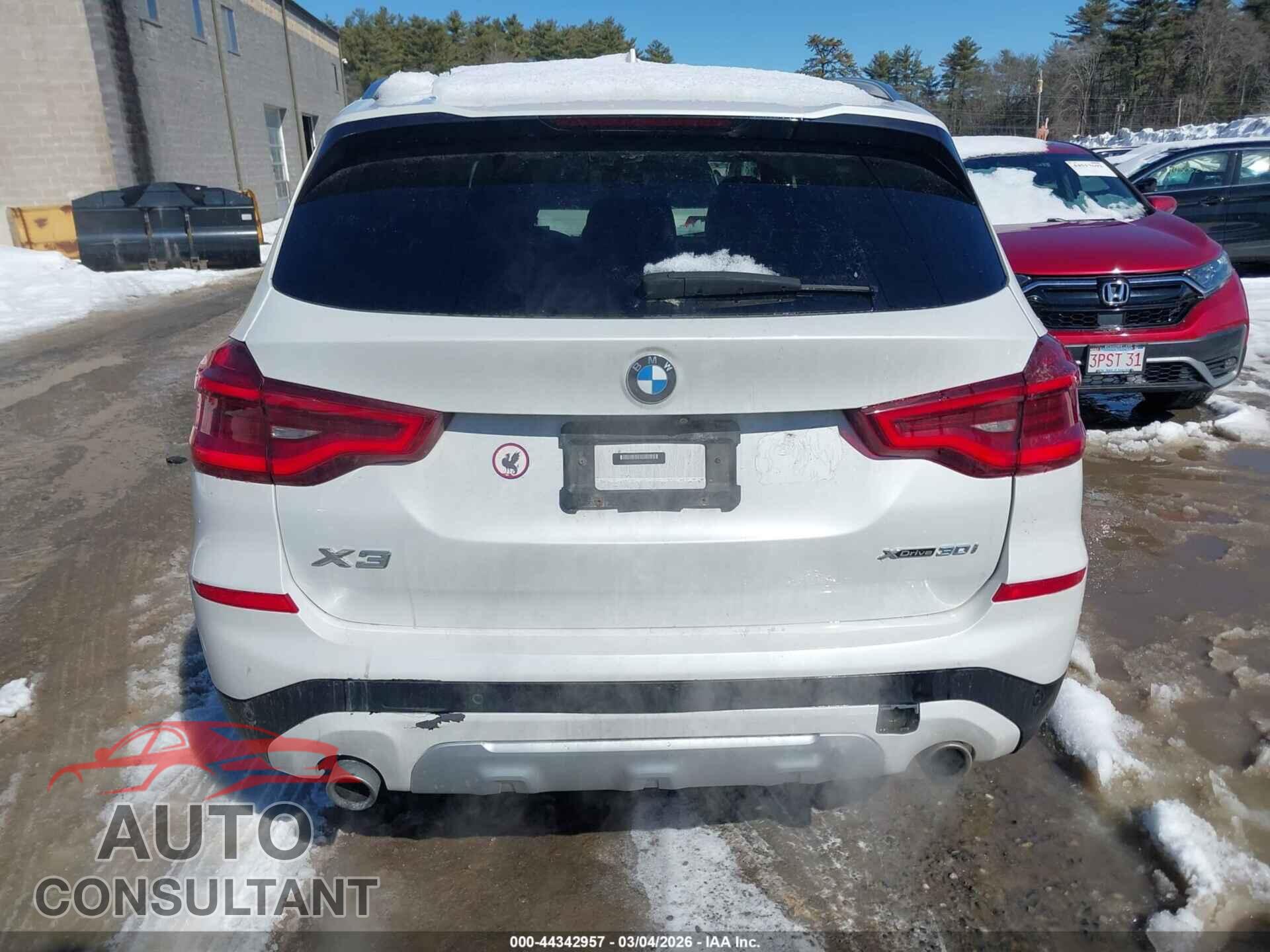 BMW X3 2019 - 5UXTR9C52KLE14902