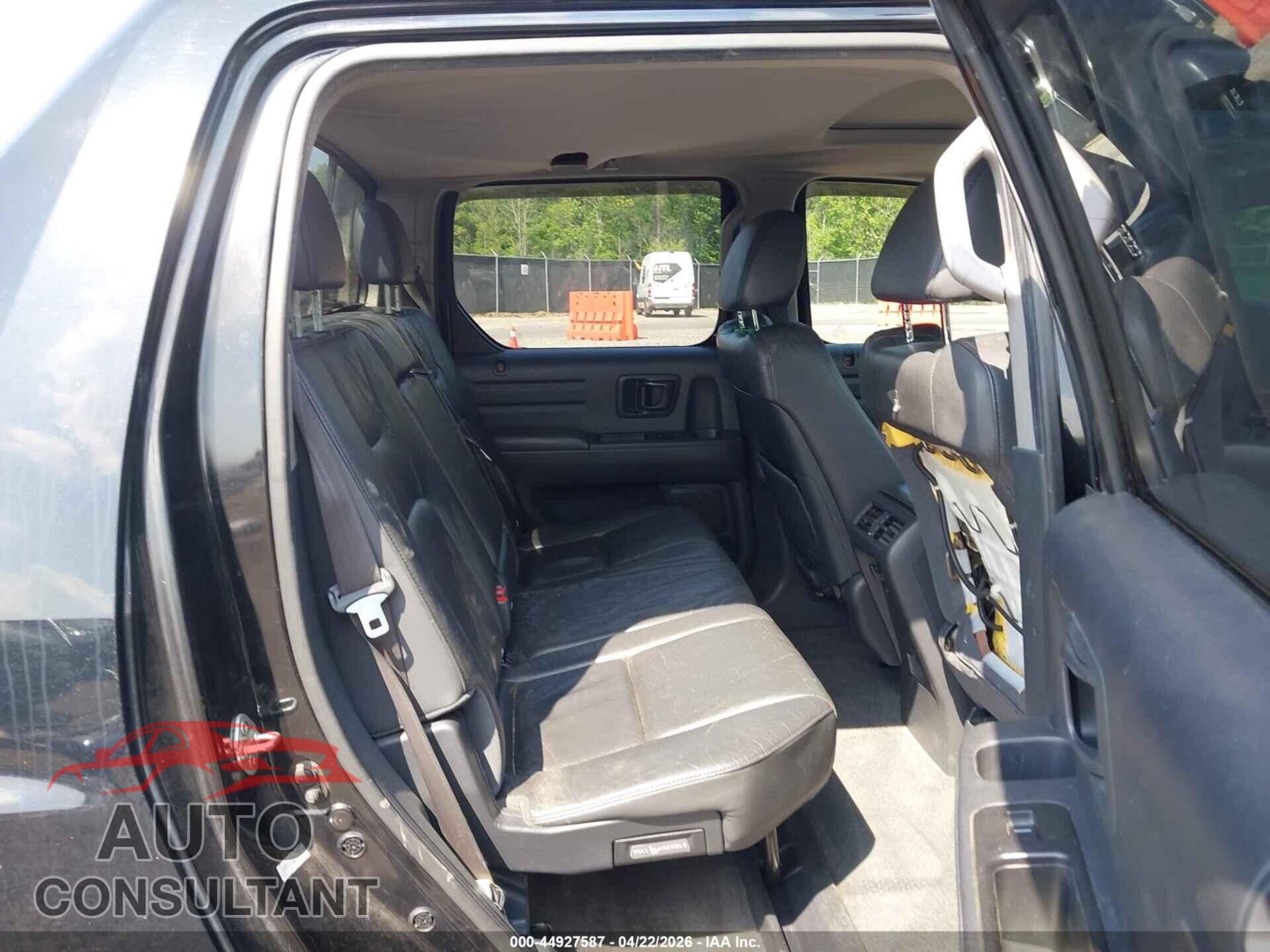 HONDA RIDGELINE 2011 - 5FPYK1F55BB009200