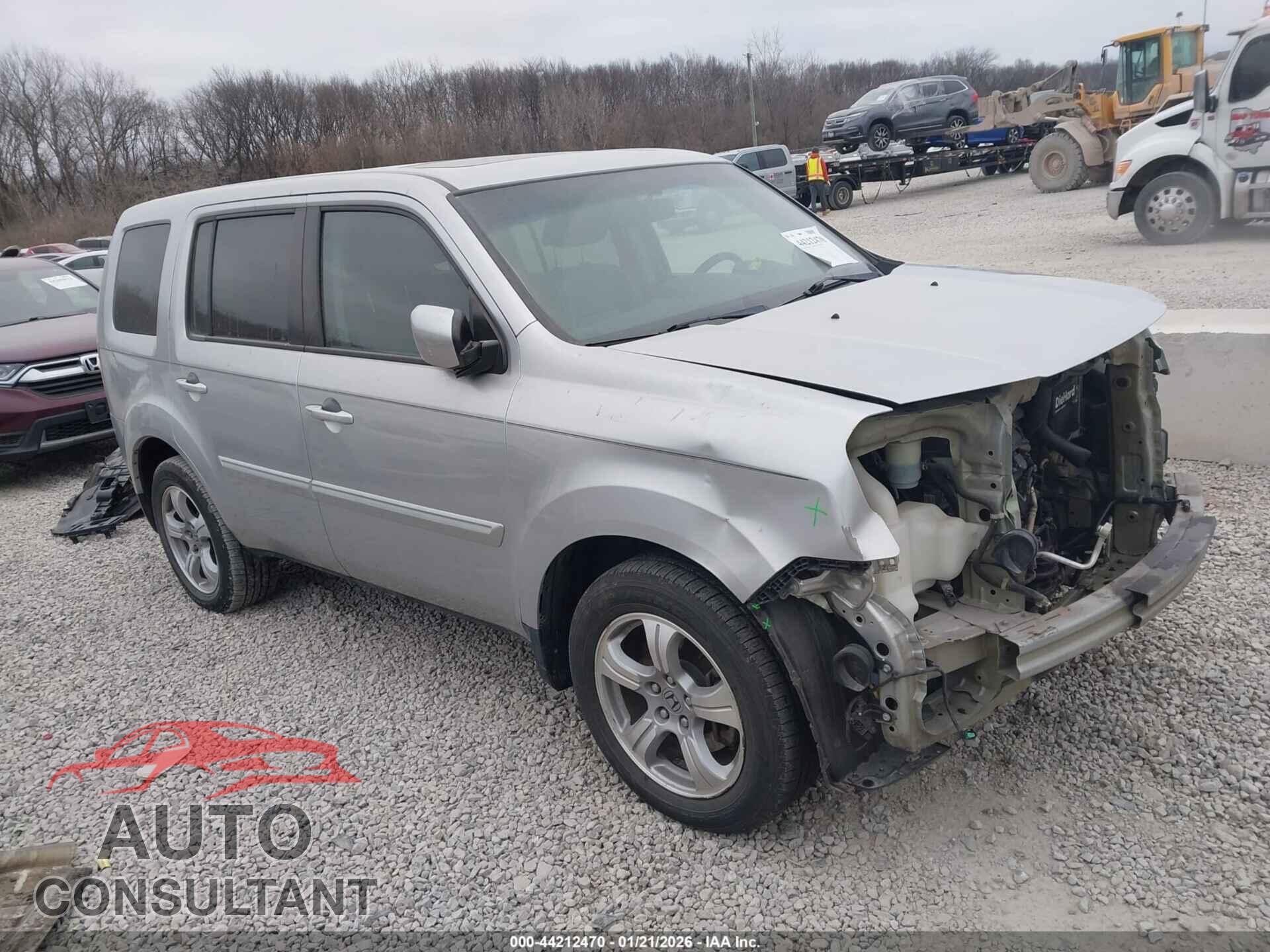 HONDA PILOT 2013 - 5FNYF4H55DB037237