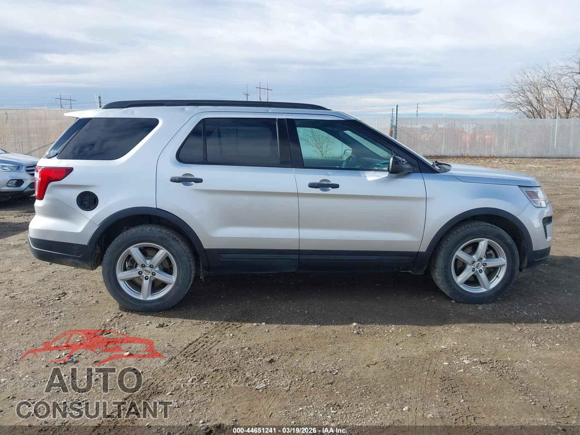 FORD EXPLORER 2018 - 1FM5K8B8XJGB95238
