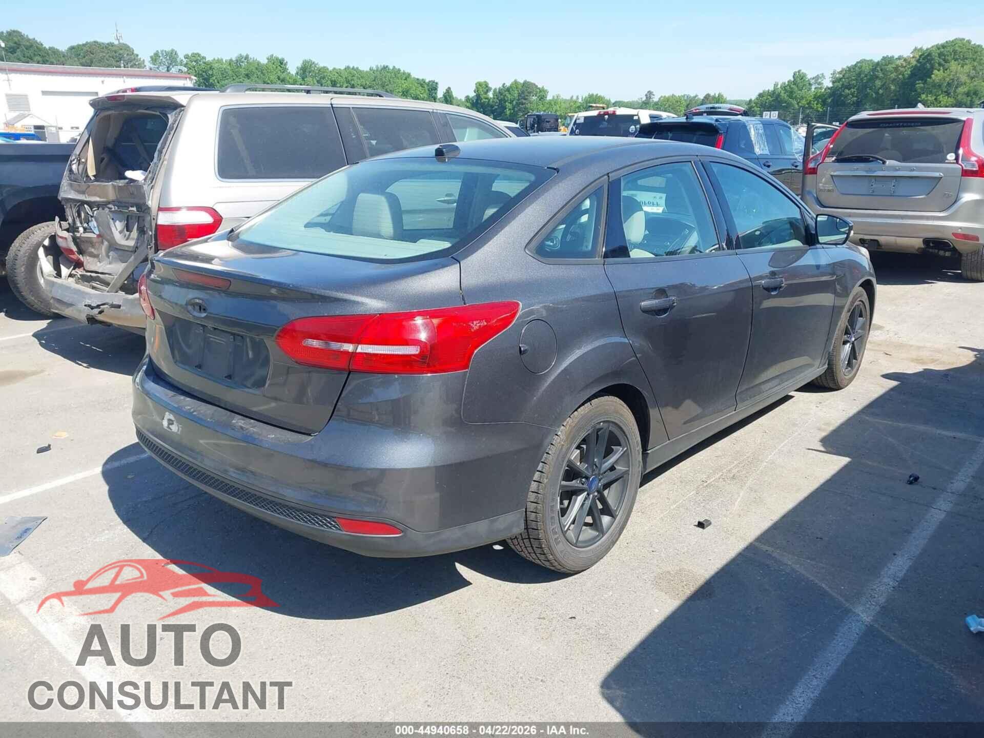 FORD FOCUS 2015 - 1FADP3F2XFL336873