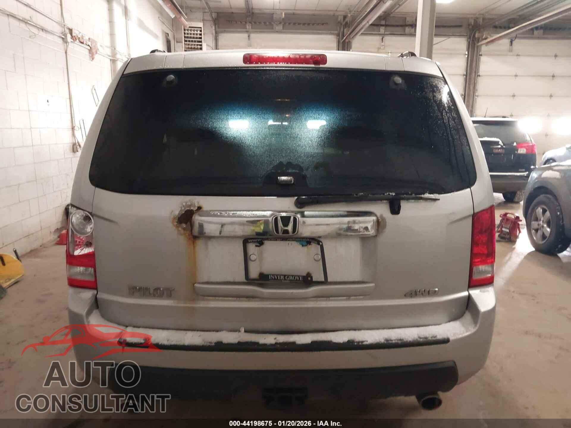 HONDA PILOT 2011 - 5FNYF4H70BB050170