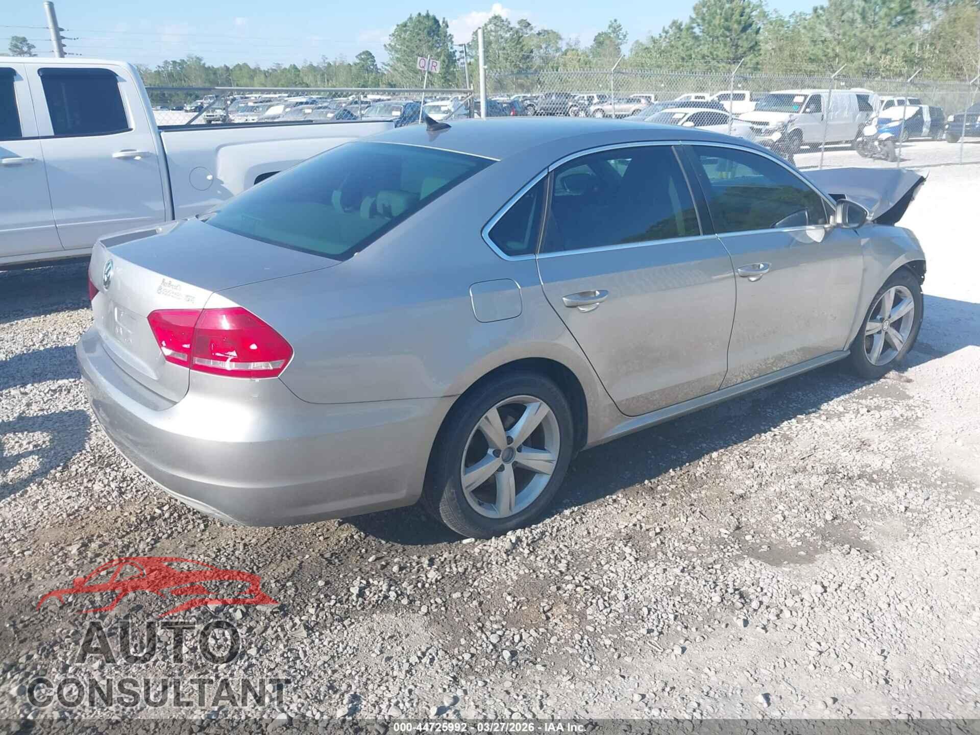 VOLKSWAGEN PASSAT 2012 - 1VWBP7A3XCC050927