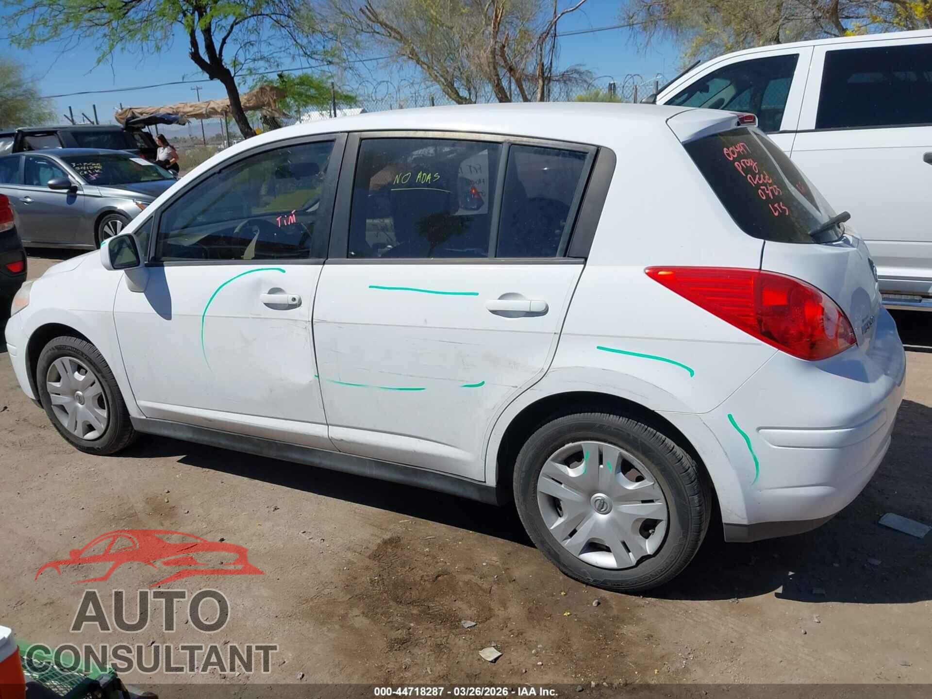 NISSAN VERSA 2011 - 3N1BC1CP5BL513154