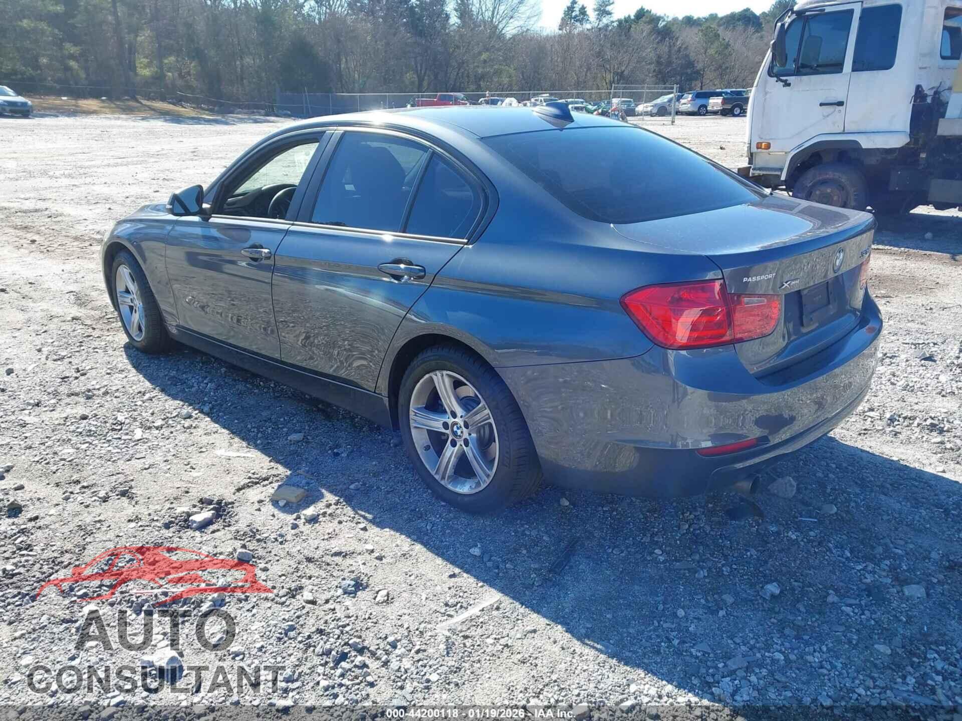 BMW 320I 2014 - WBA3C3C53EP660509