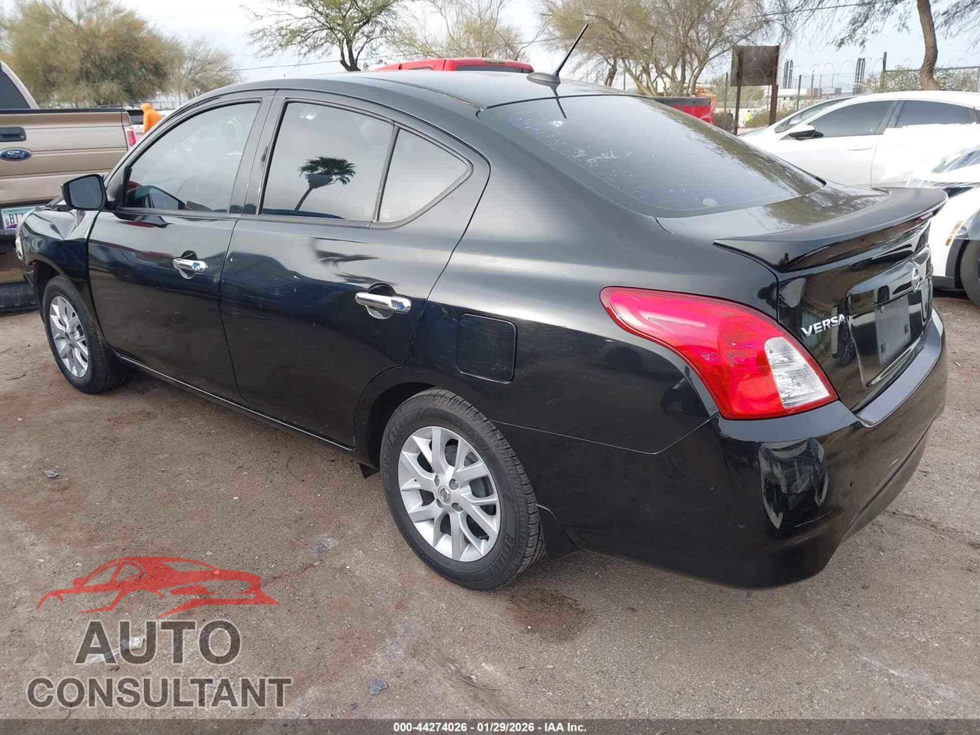NISSAN VERSA 2017 - 3N1CN7AP2HL904890