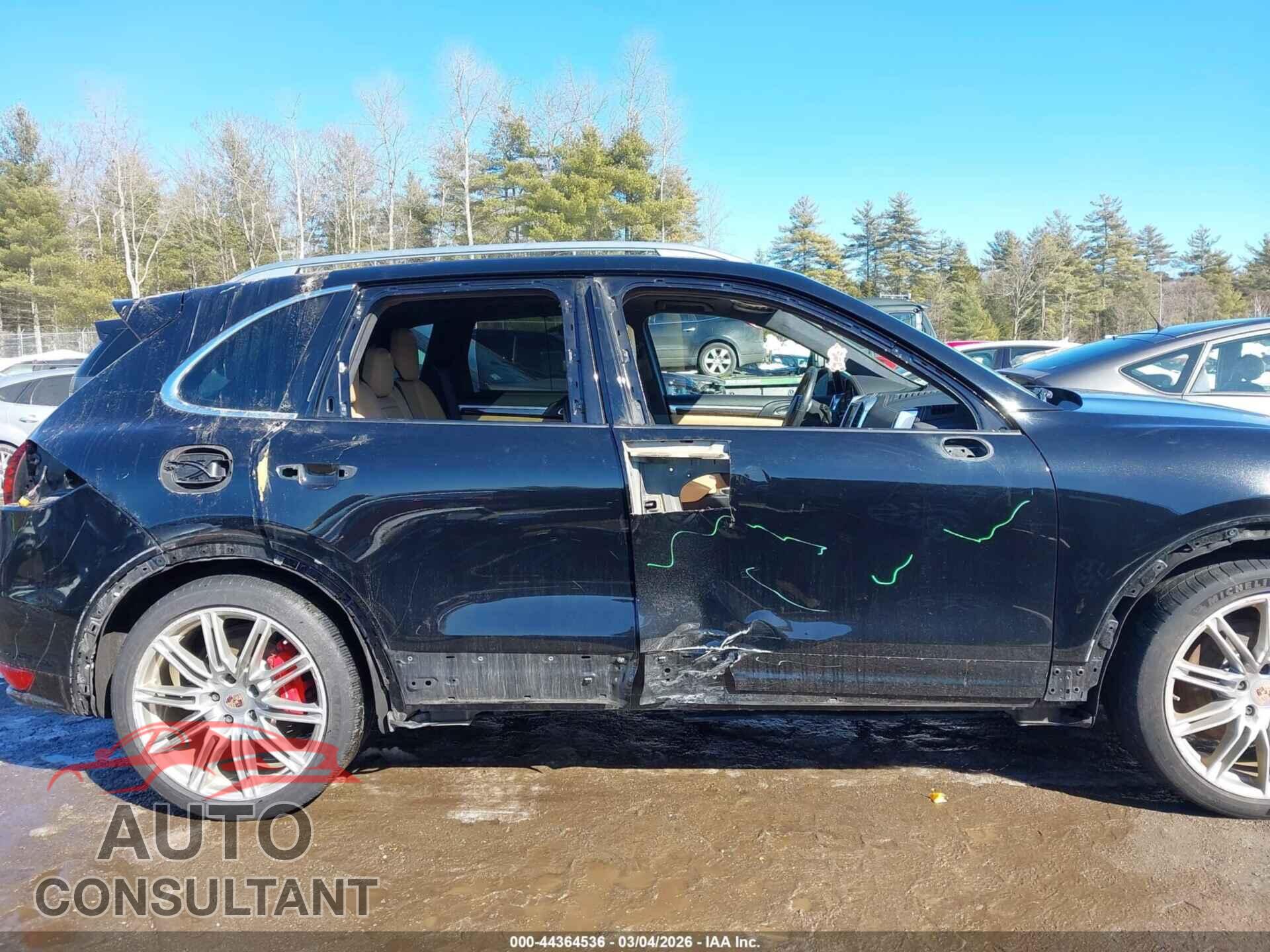 PORSCHE CAYENNE 2014 - WP1AD2A29ELA75630