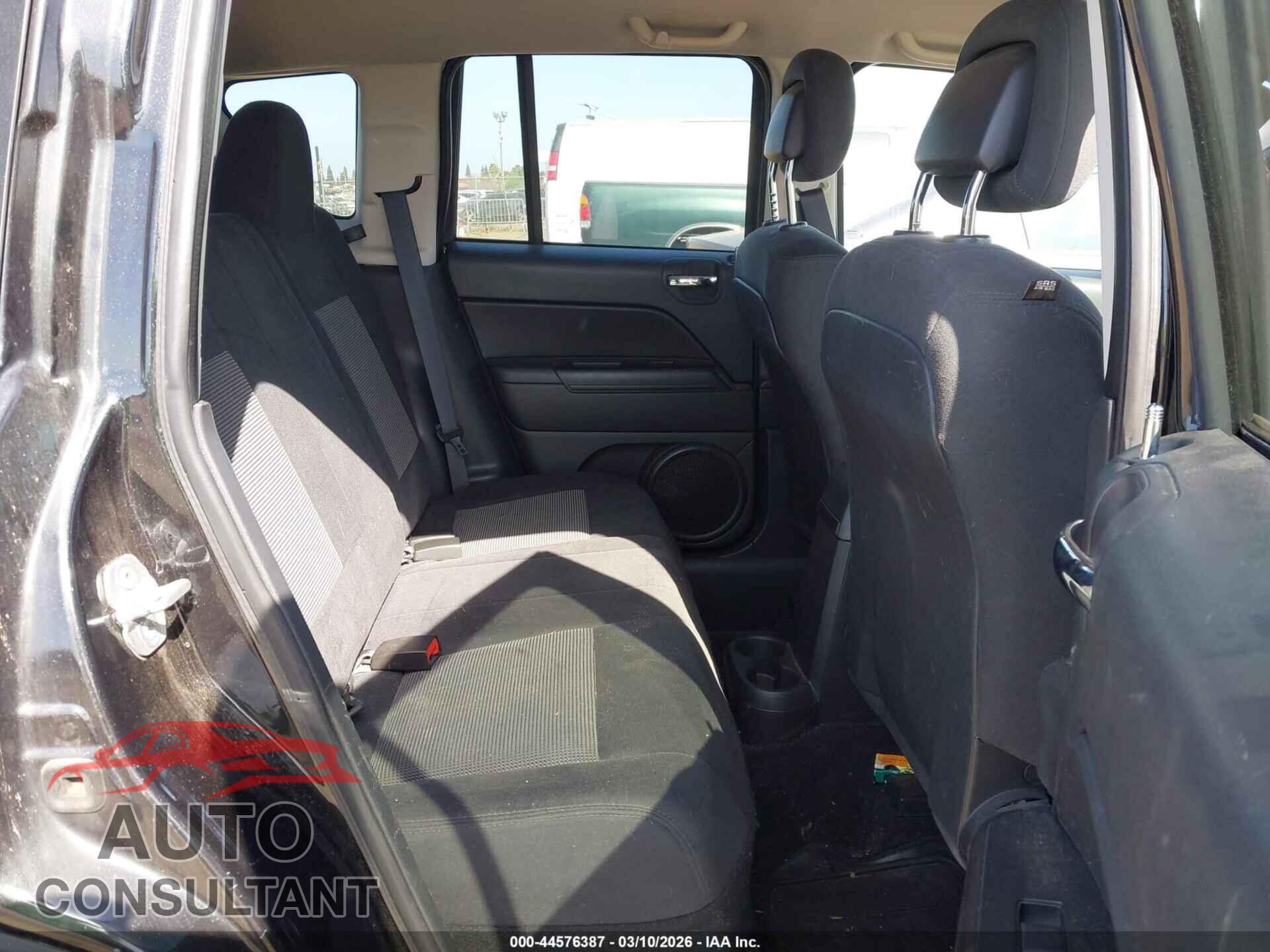JEEP COMPASS 2011 - 1J4NT1FB0BD226749