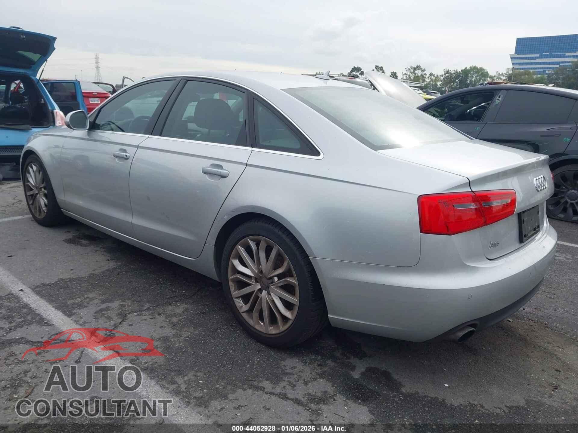 AUDI A6 2013 - WAUGFAFC9DN059977