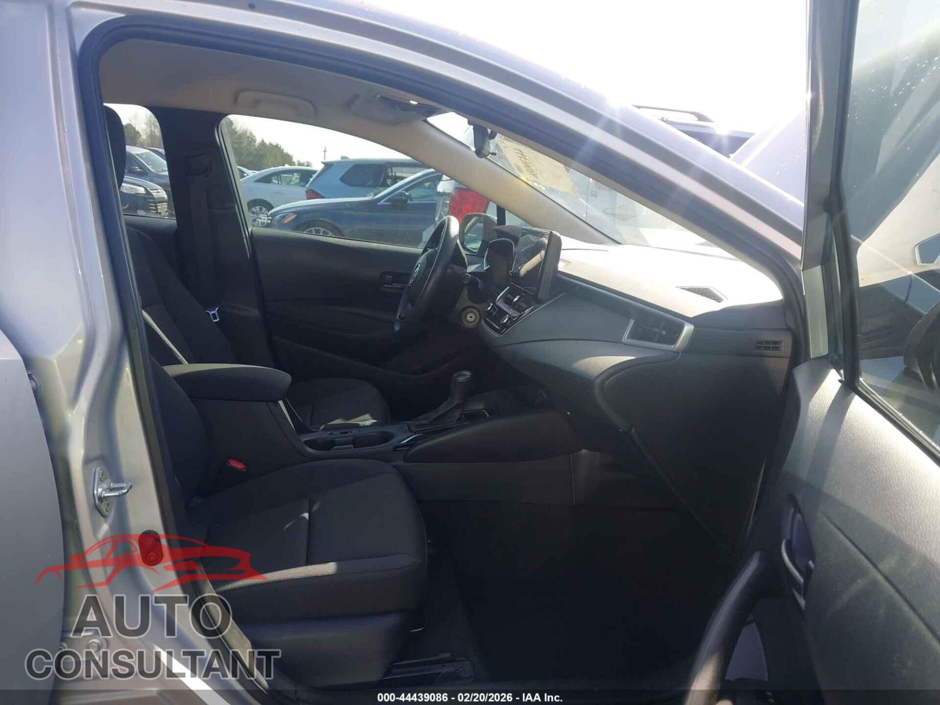 TOYOTA COROLLA 2023 - 5YFB4MDE9PP040703