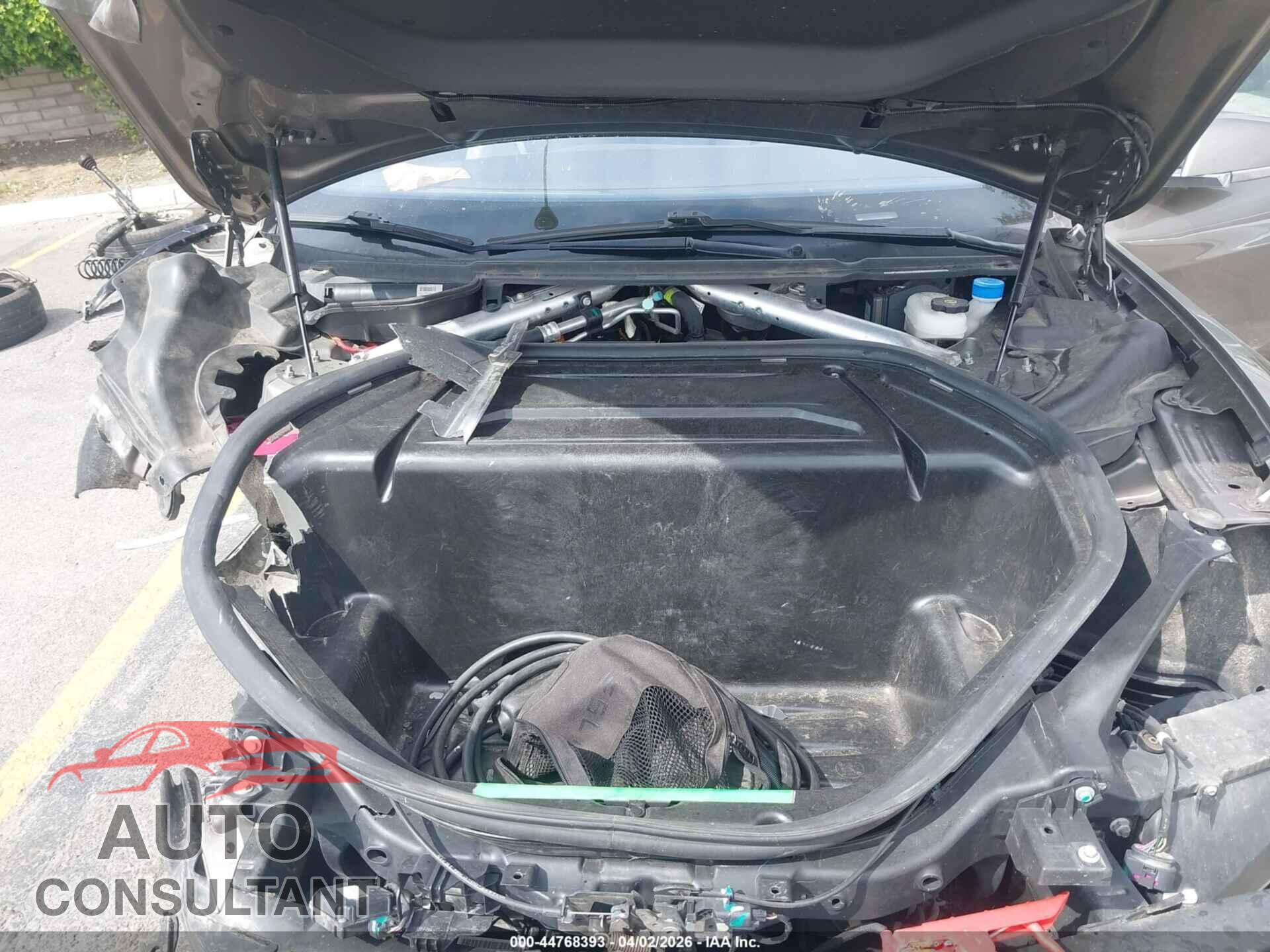 TESLA MODEL S 2015 - 5YJSA1E21FF106389