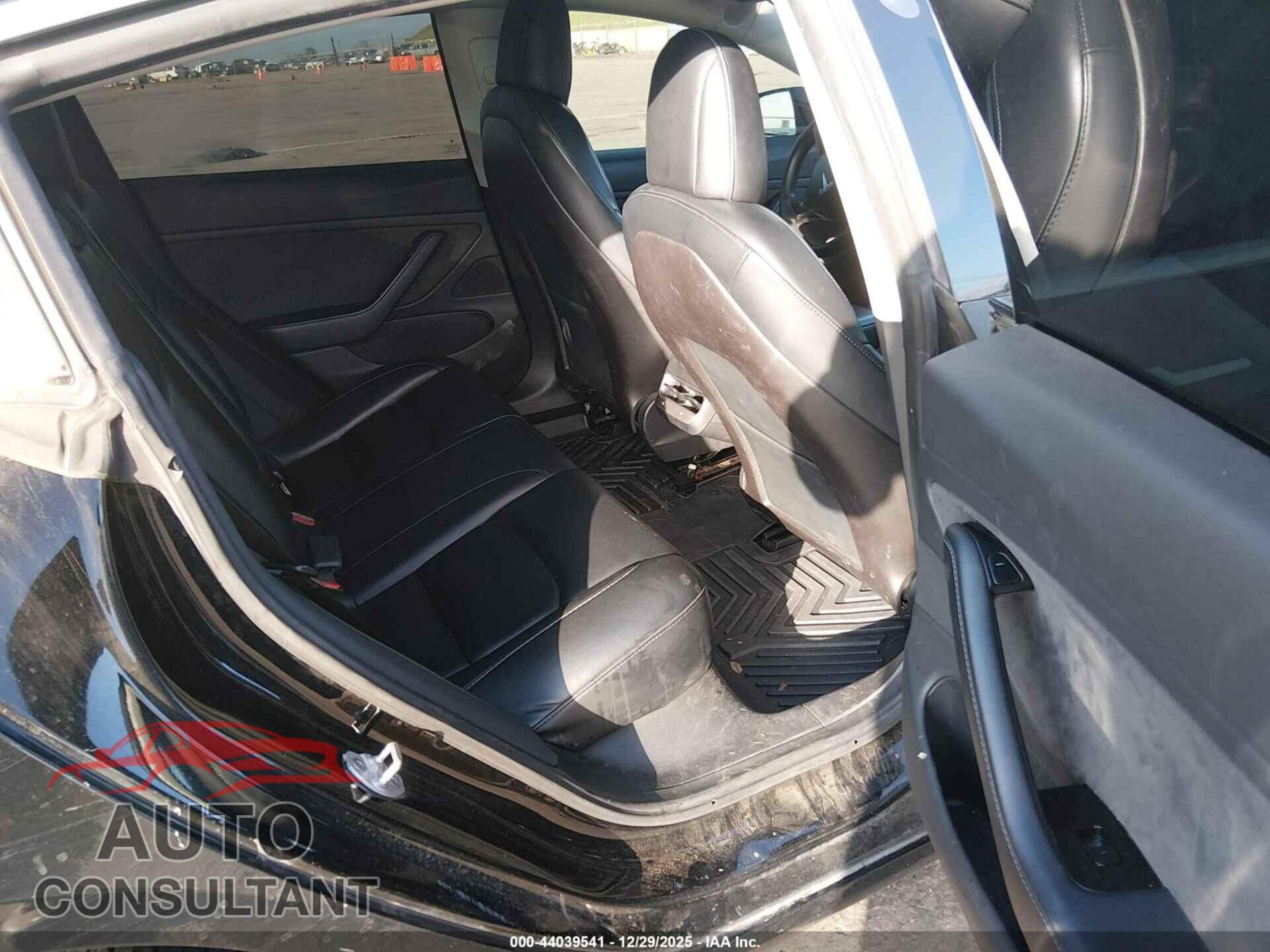TESLA MODEL 3 2020 - 5YJ3E1EB9LF649512