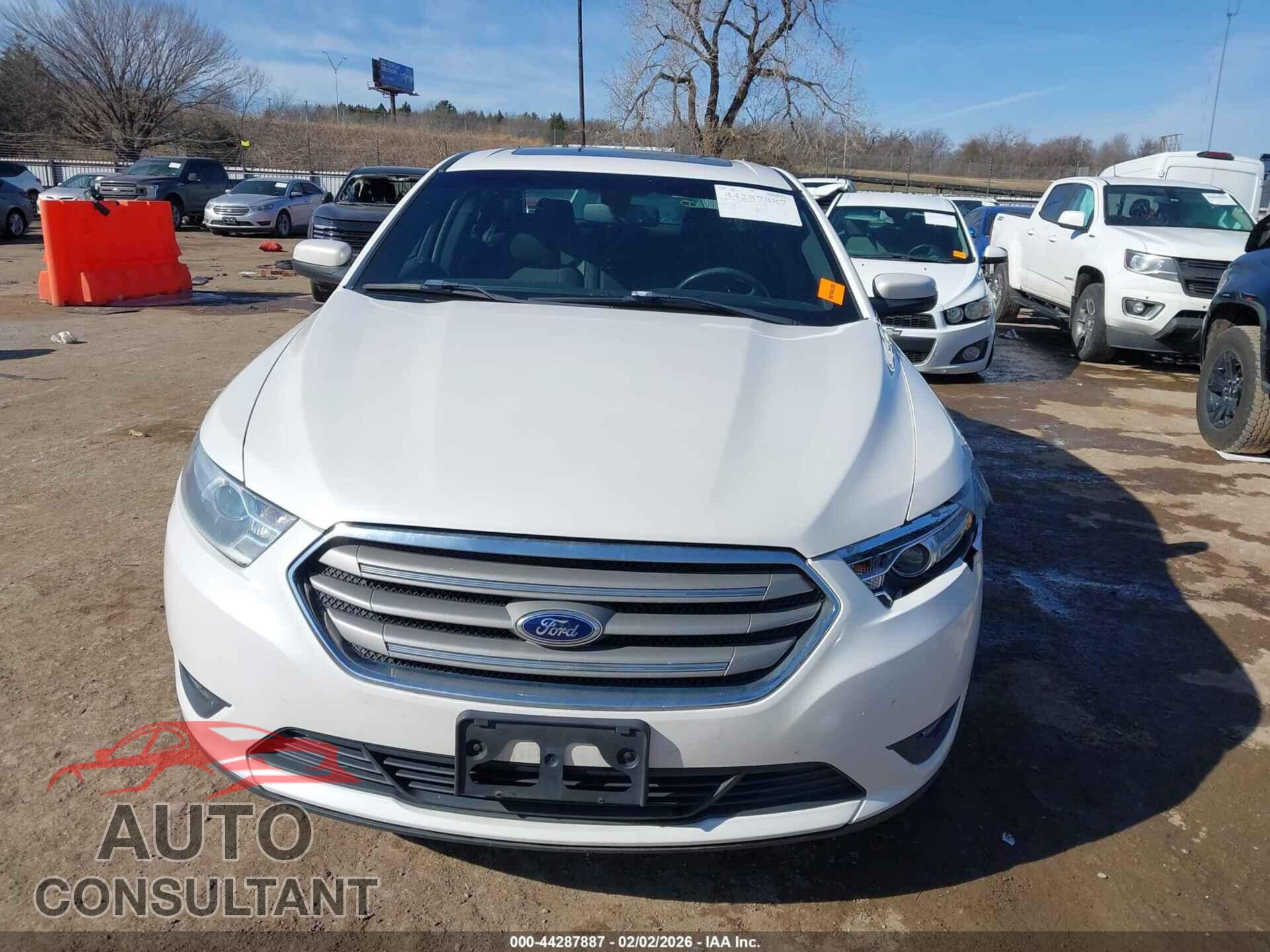 FORD TAURUS 2013 - 1FAHP2E86DG220545
