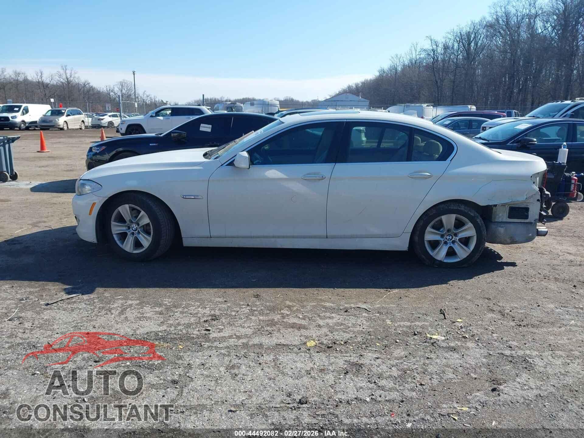 BMW 528I 2012 - WBAXG5C53CDY28813
