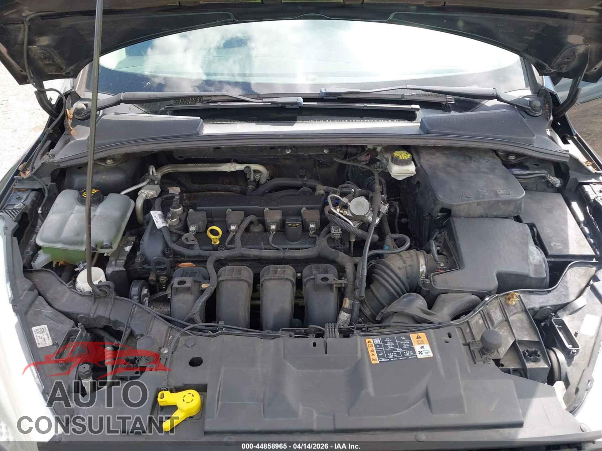 FORD FOCUS 2018 - 1FADP3F26JL299569