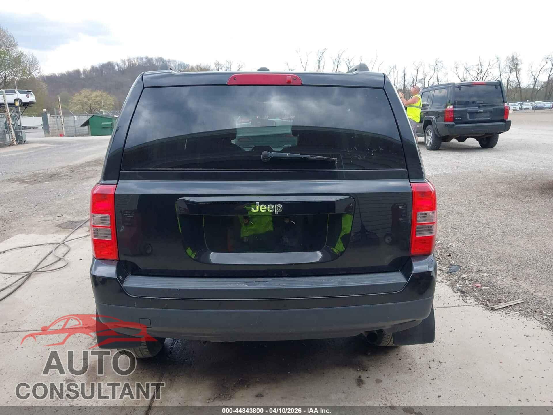 JEEP PATRIOT 2015 - 1C4NJPBB7FD328706