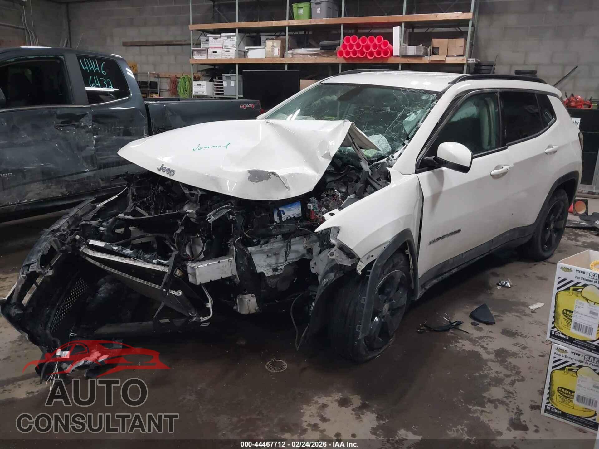 JEEP COMPASS 2020 - 3C4NJDBB4LT117547