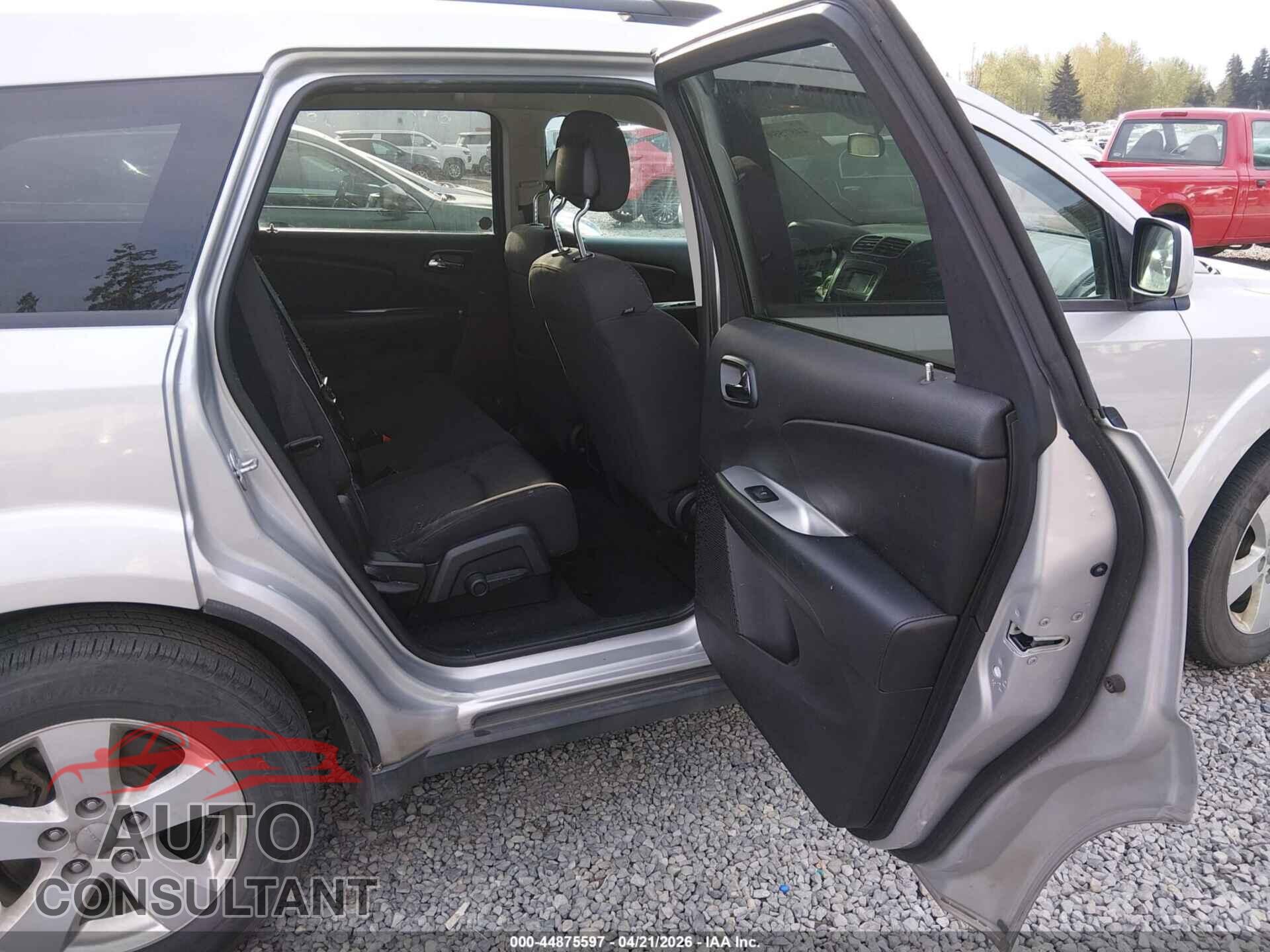DODGE JOURNEY 2012 - 3C4PDCBG4CT360426