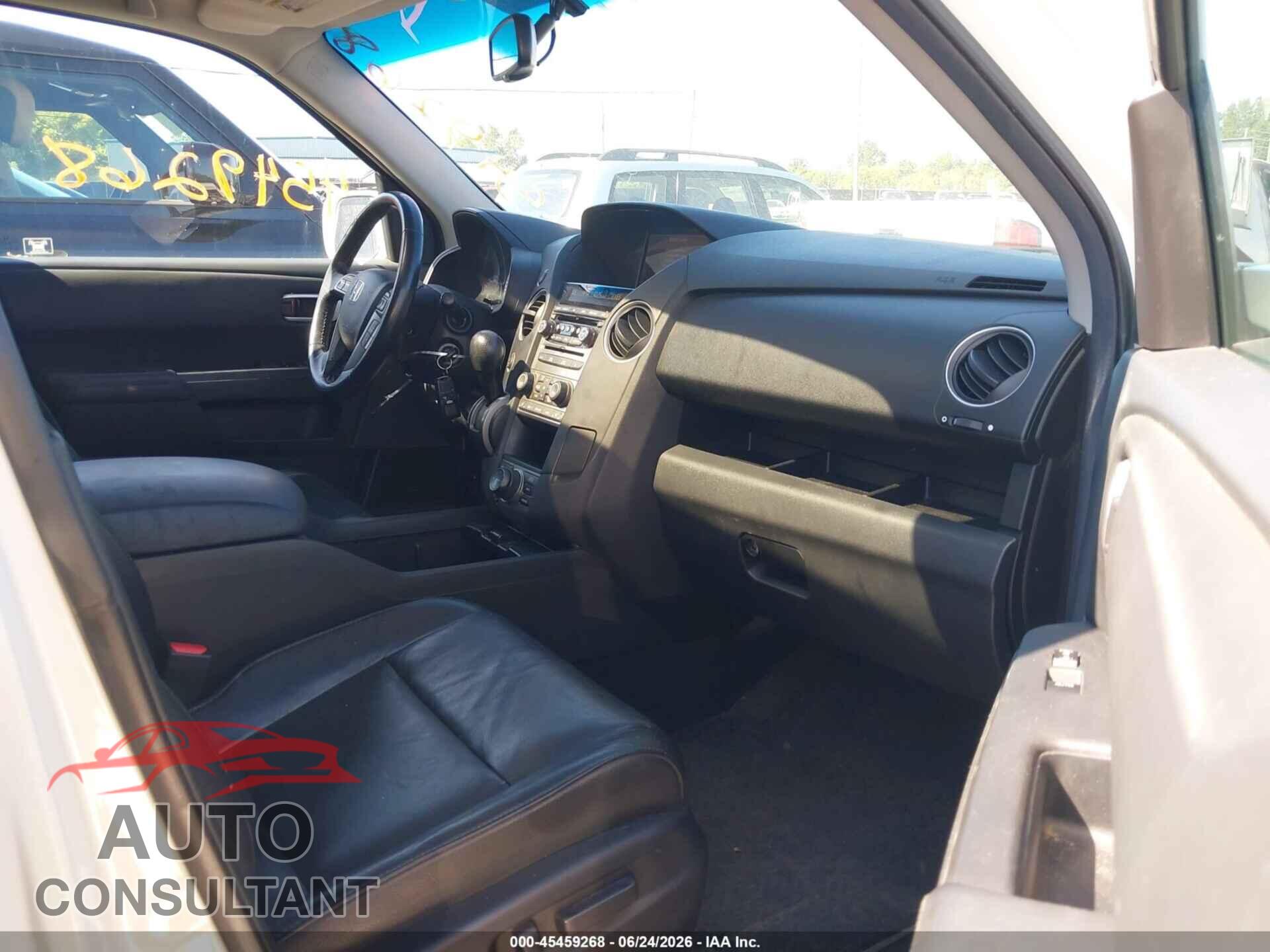 HONDA PILOT 2012 - 5FNYF4H96CB068451