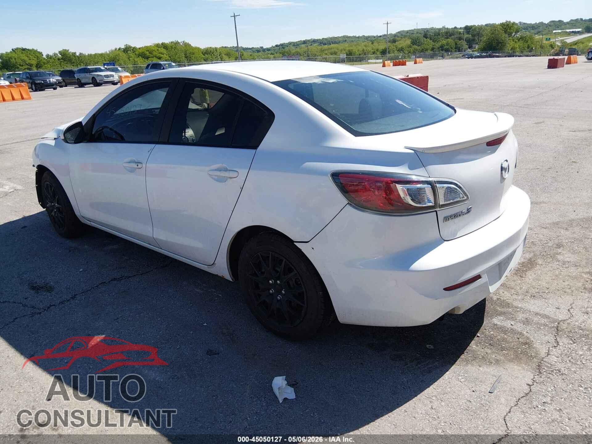 MAZDA MAZDA3 2012 - JM1BL1UF9C1656541