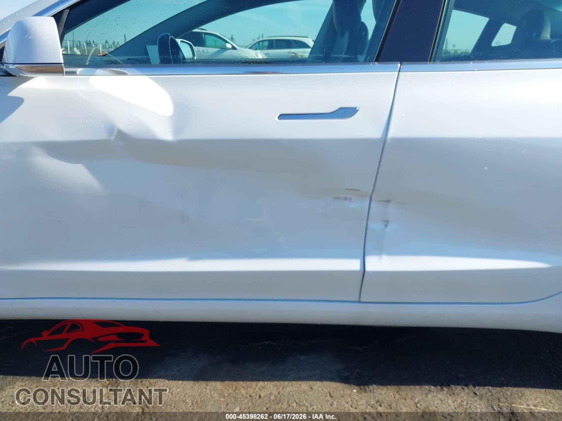 TESLA MODEL 3 2019 - 5YJ3E1EA9KF347269