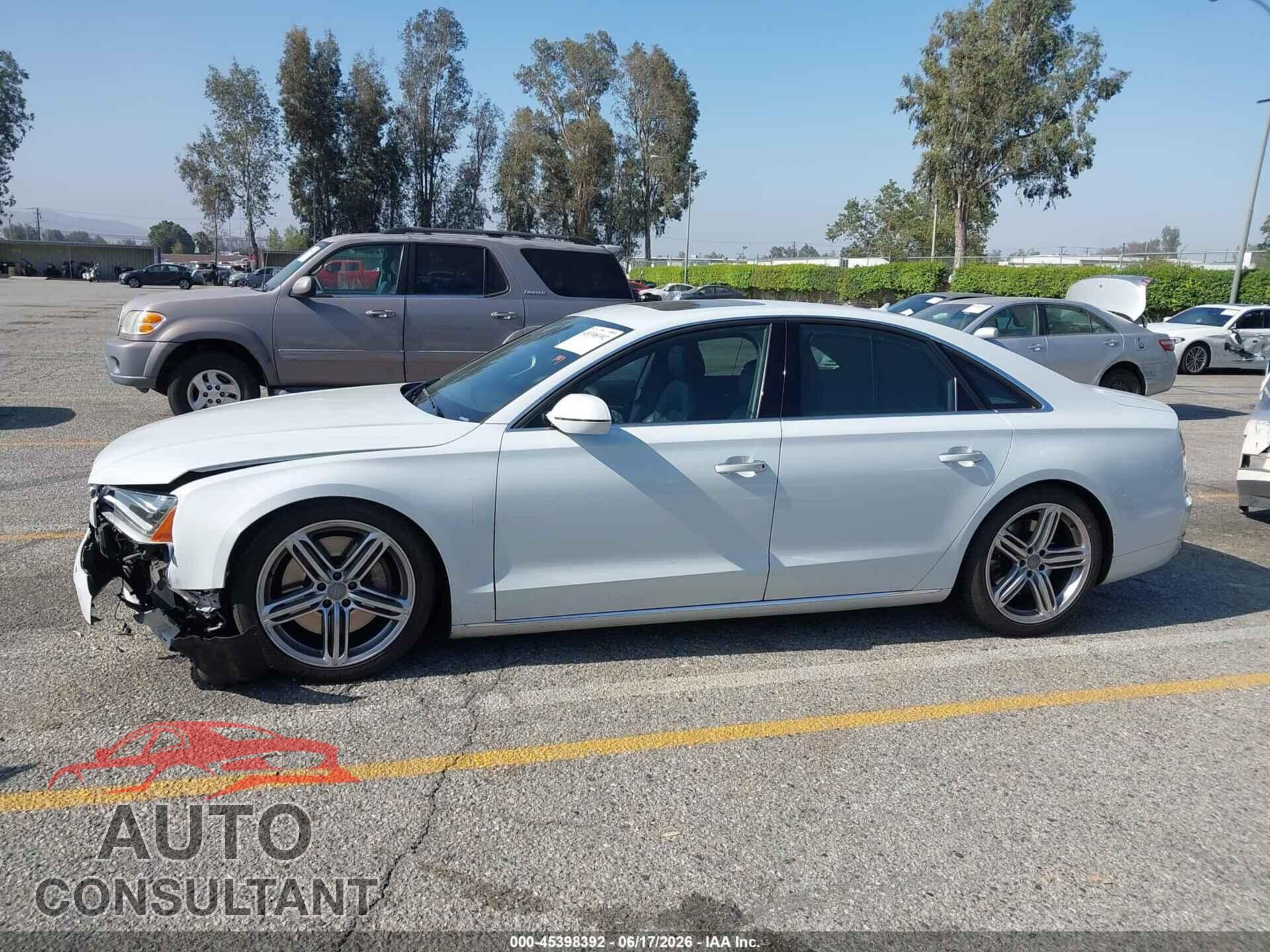 AUDI A8 2013 - WAUA2AFD6DN016997