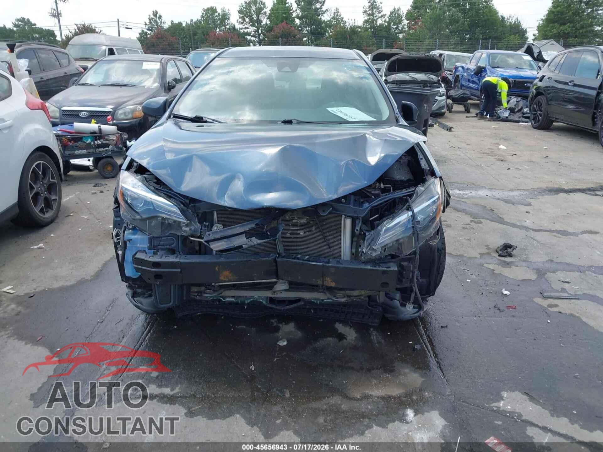 TOYOTA COROLLA 2018 - 5YFBURHE5JP791103