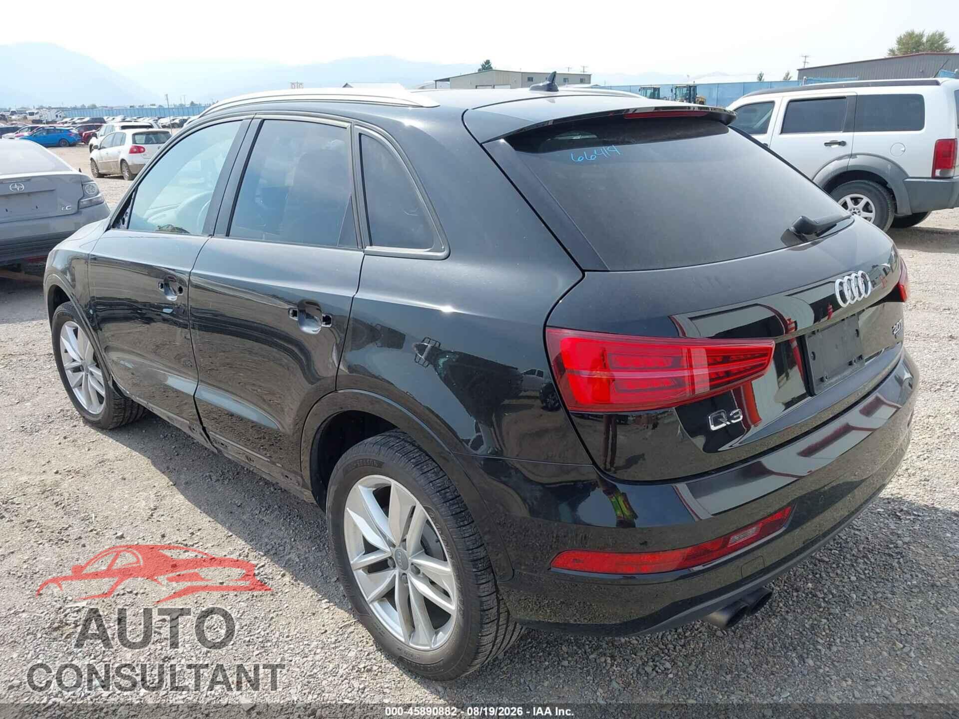 AUDI Q3 2017 - WA1ECCFS2HR008156