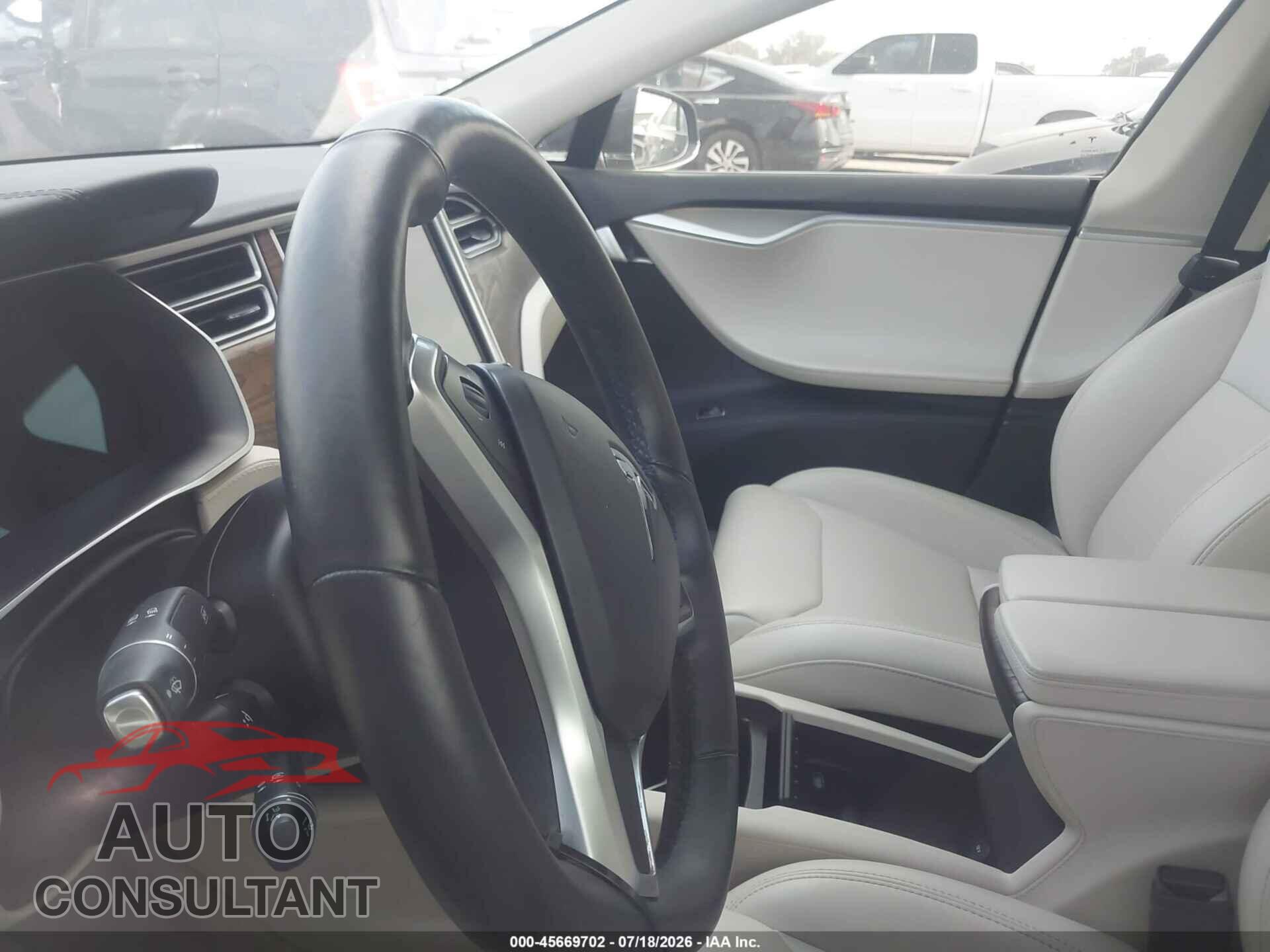 TESLA MODEL S 2018 - 5YJSA1E29JF245288