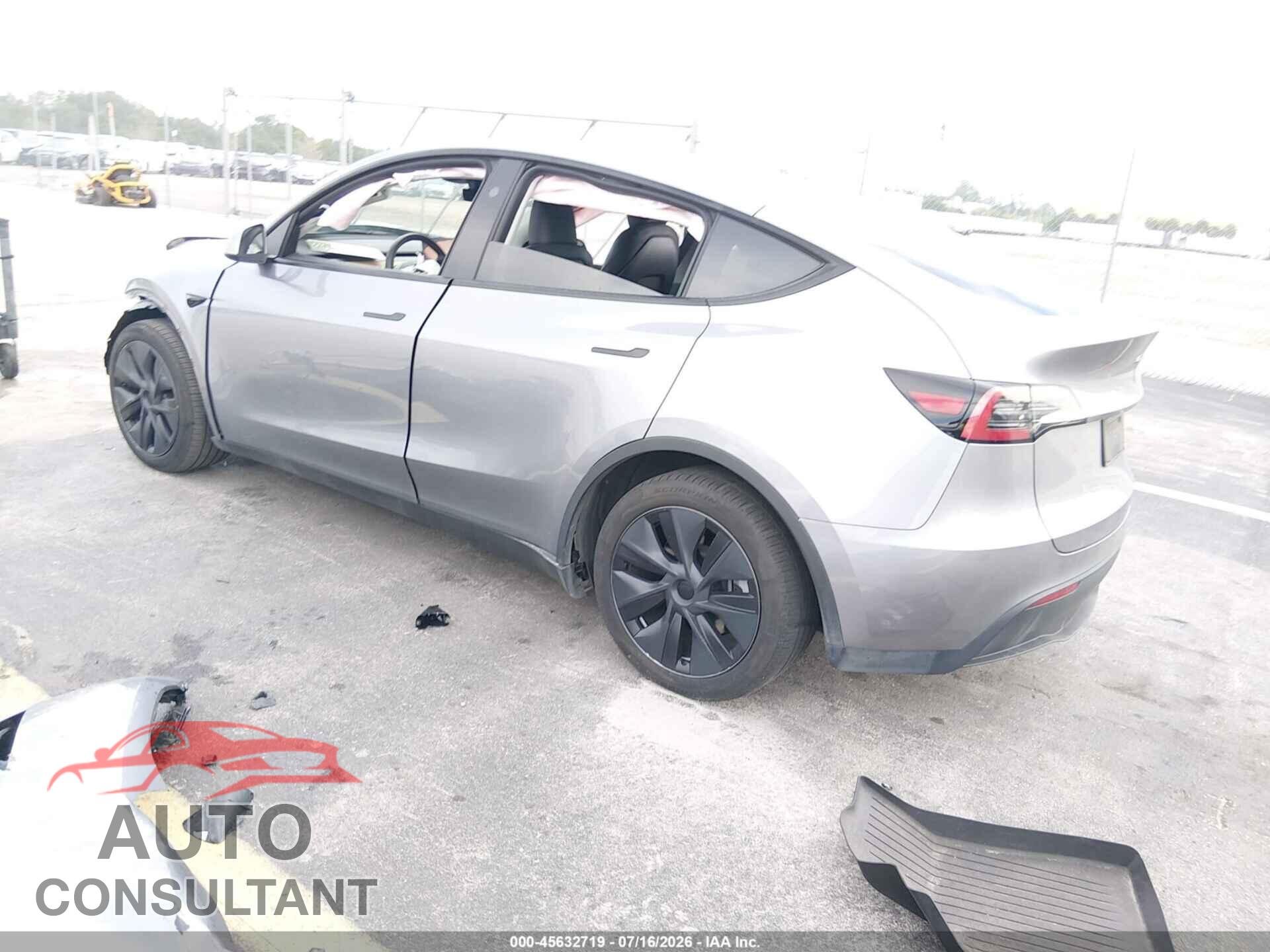 TESLA MODEL Y 2024 - 7SAYGDEE4RA319829