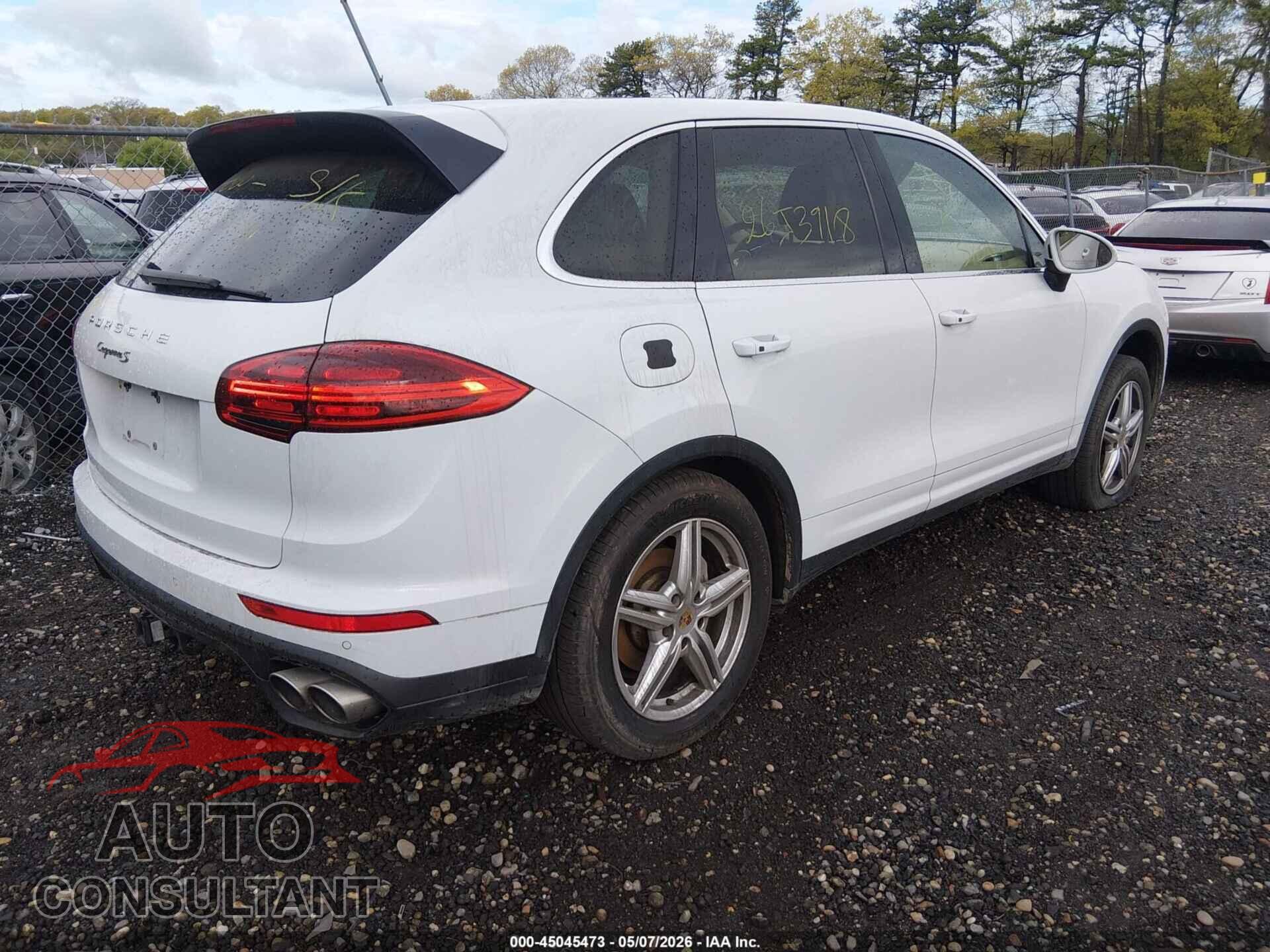 PORSCHE CAYENNE 2016 - WP1AB2A21GLA93872