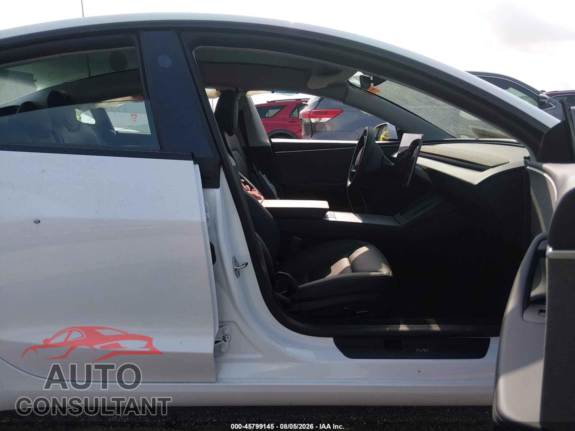 TESLA MODEL 3 2024 - 5YJ3E1EA0RF761549