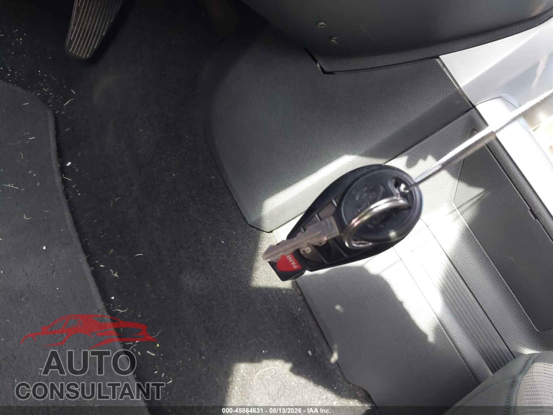 DODGE RAM 1500 2010 - 1D7RB1CT0AS145127