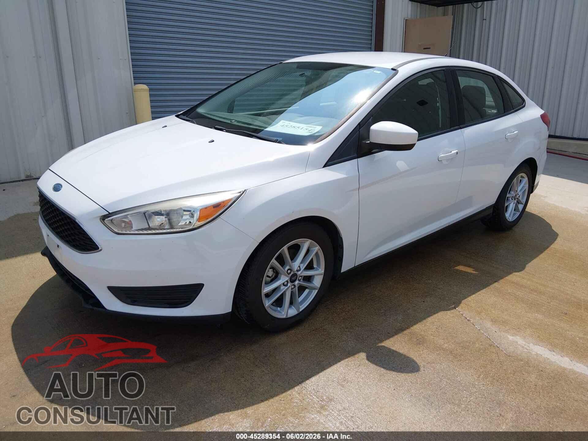 FORD FOCUS 2018 - 1FADP3F20JL328869