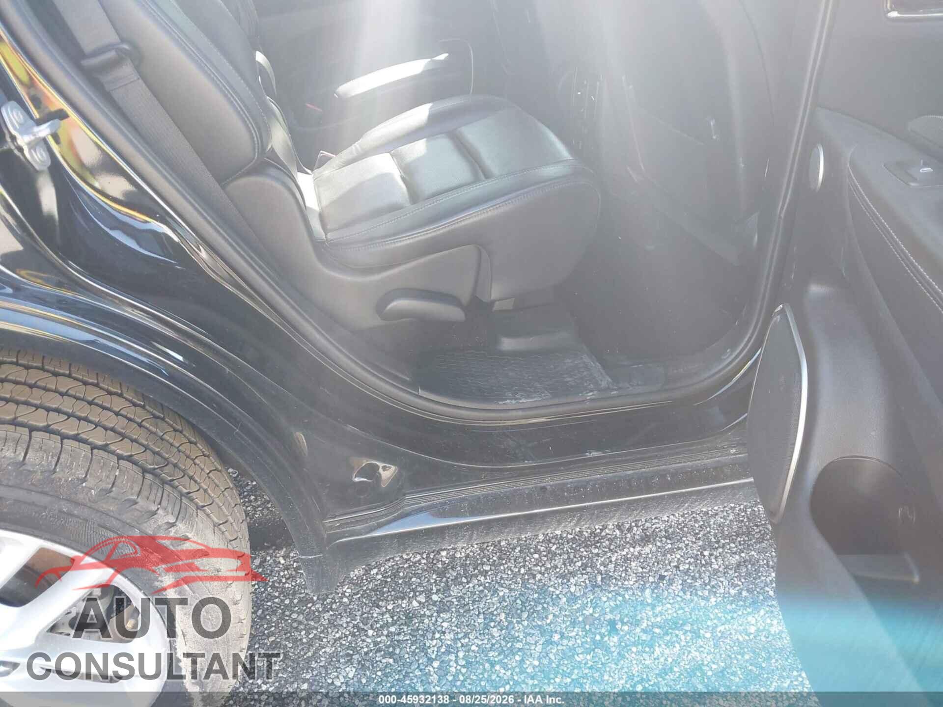DODGE DURANGO 2020 - 1C4SDJCTXLC325363