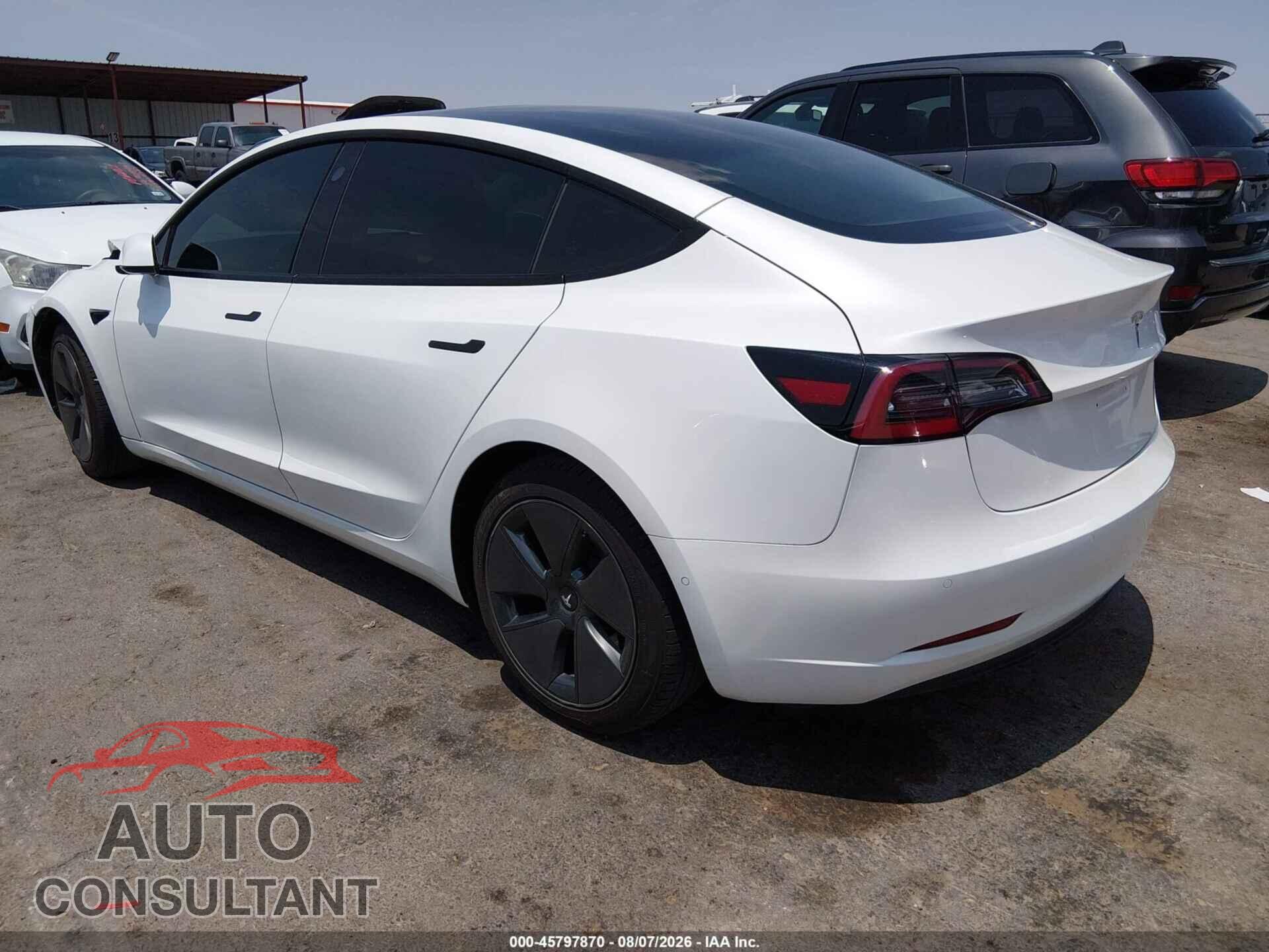 TESLA MODEL 3 2022 - 5YJ3E1EA0NF111744